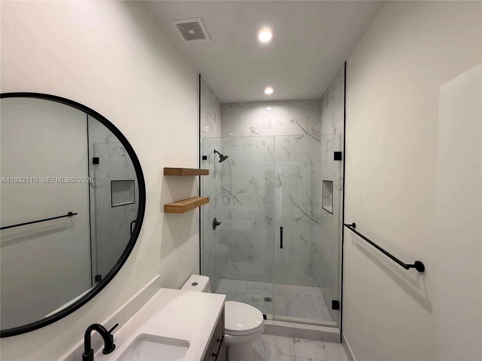 1786 Sw 9th St 4, Miami, Florida 33135, Miami, Florida 33135, 3 Bedrooms Bedrooms, ,2 BathroomsBathrooms,Residential Lease,For Rent,1786 Sw 9th St 4, Miami, Florida 33135,A11932110