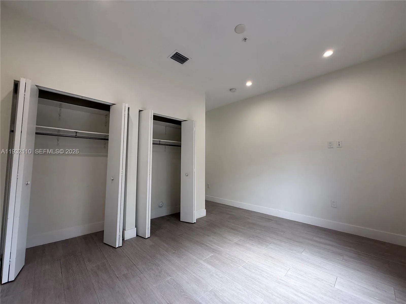 1786 Sw 9th St 4, Miami, Florida 33135, Miami, Florida 33135, 3 Bedrooms Bedrooms, ,2 BathroomsBathrooms,Residential Lease,For Rent,1786 Sw 9th St 4, Miami, Florida 33135,A11932110