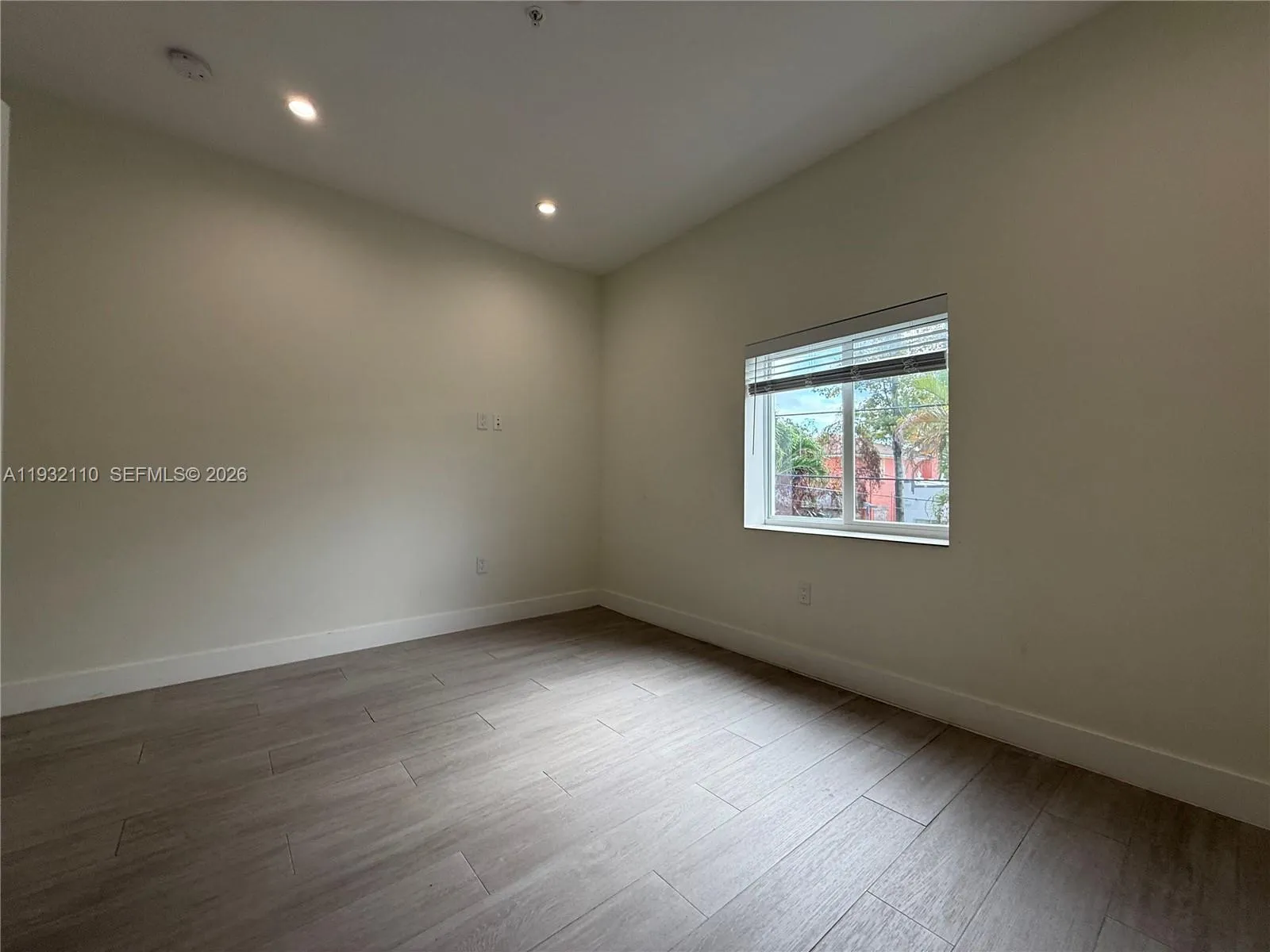 1786 Sw 9th St 4, Miami, Florida 33135, Miami, Florida 33135, 3 Bedrooms Bedrooms, ,2 BathroomsBathrooms,Residential Lease,For Rent,1786 Sw 9th St 4, Miami, Florida 33135,A11932110