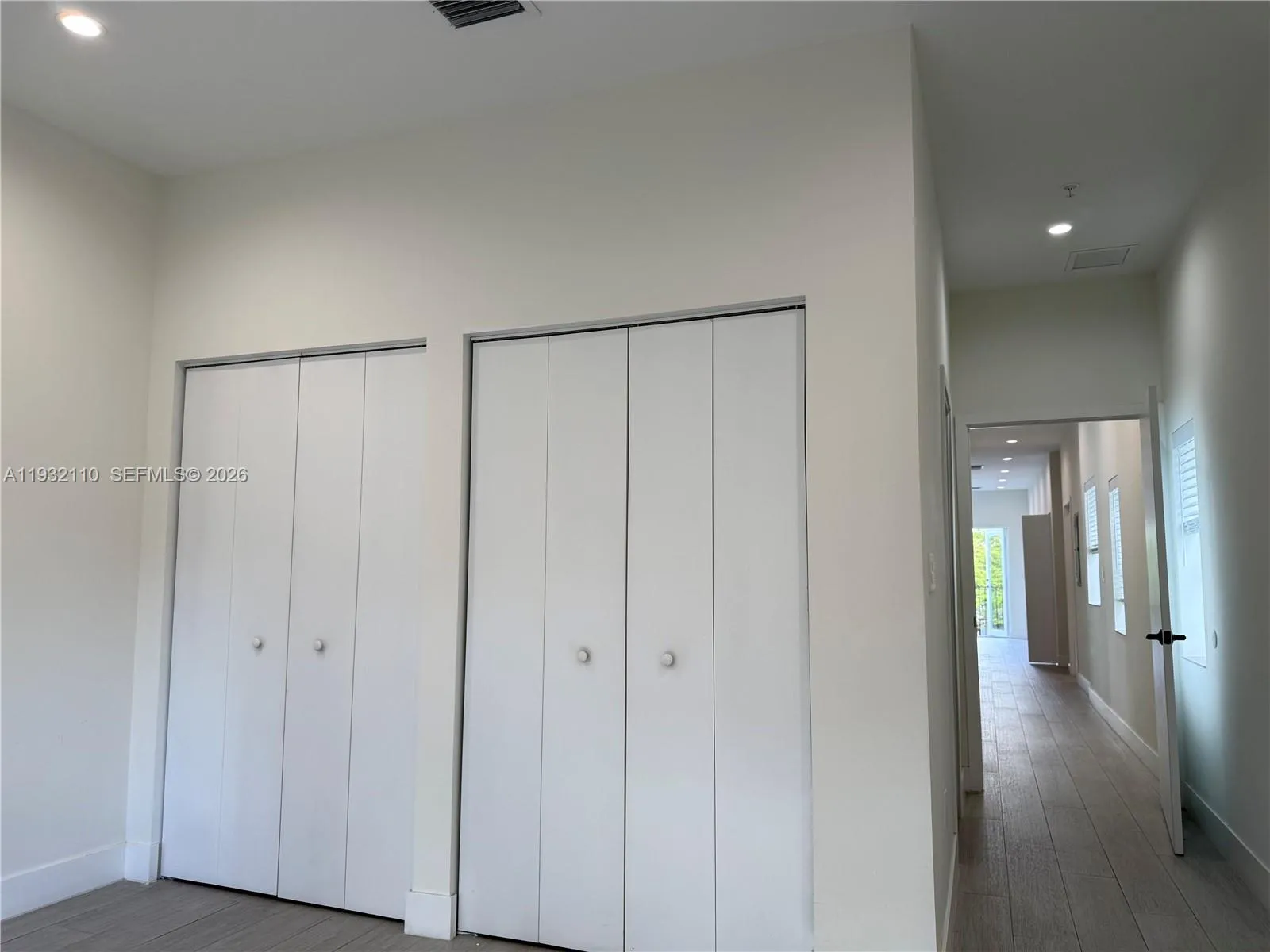 1786 Sw 9th St 4, Miami, Florida 33135, Miami, Florida 33135, 3 Bedrooms Bedrooms, ,2 BathroomsBathrooms,Residential Lease,For Rent,1786 Sw 9th St 4, Miami, Florida 33135,A11932110