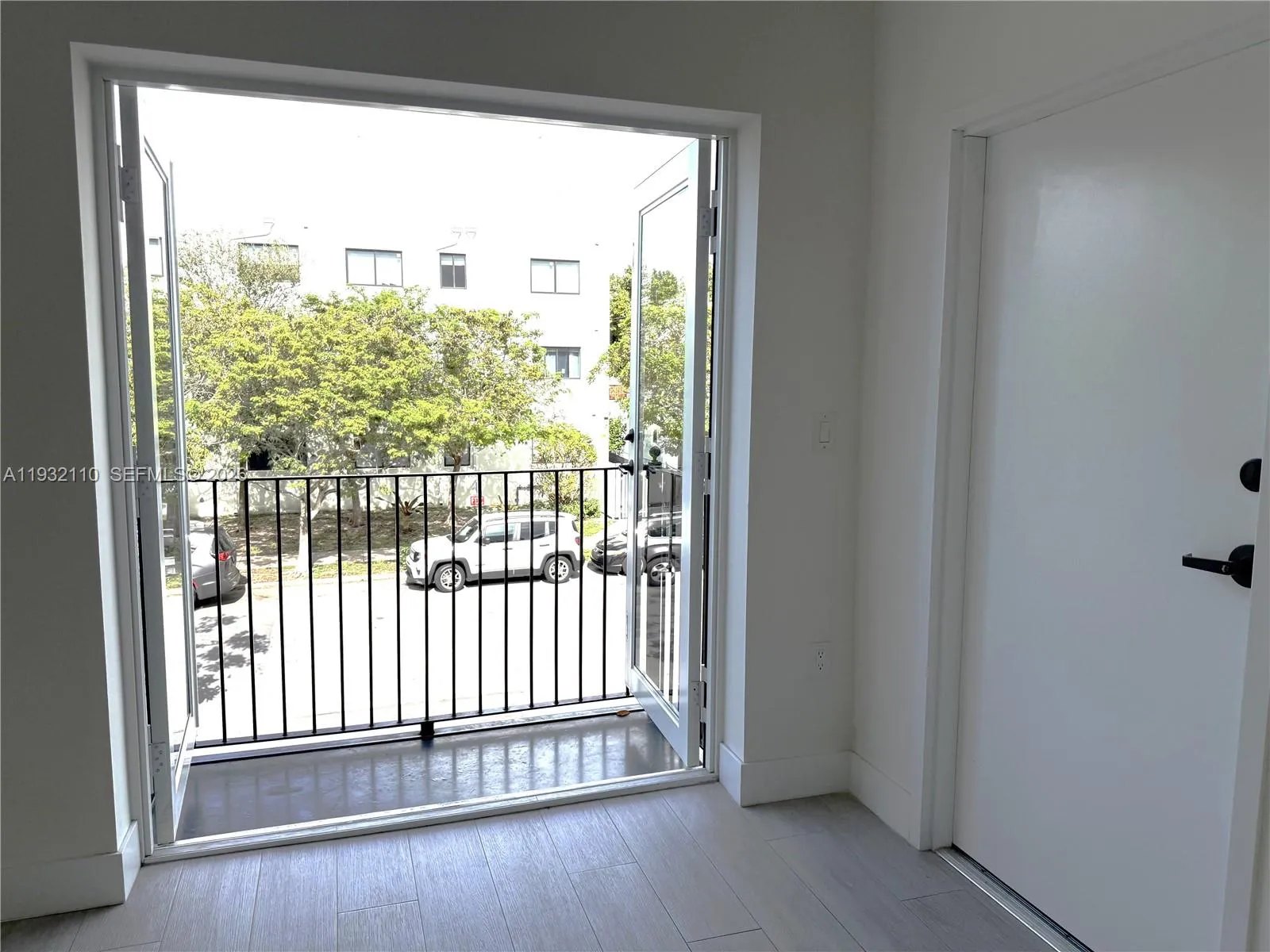 1786 Sw 9th St 4, Miami, Florida 33135, Miami, Florida 33135, 3 Bedrooms Bedrooms, ,2 BathroomsBathrooms,Residential Lease,For Rent,1786 Sw 9th St 4, Miami, Florida 33135,A11932110