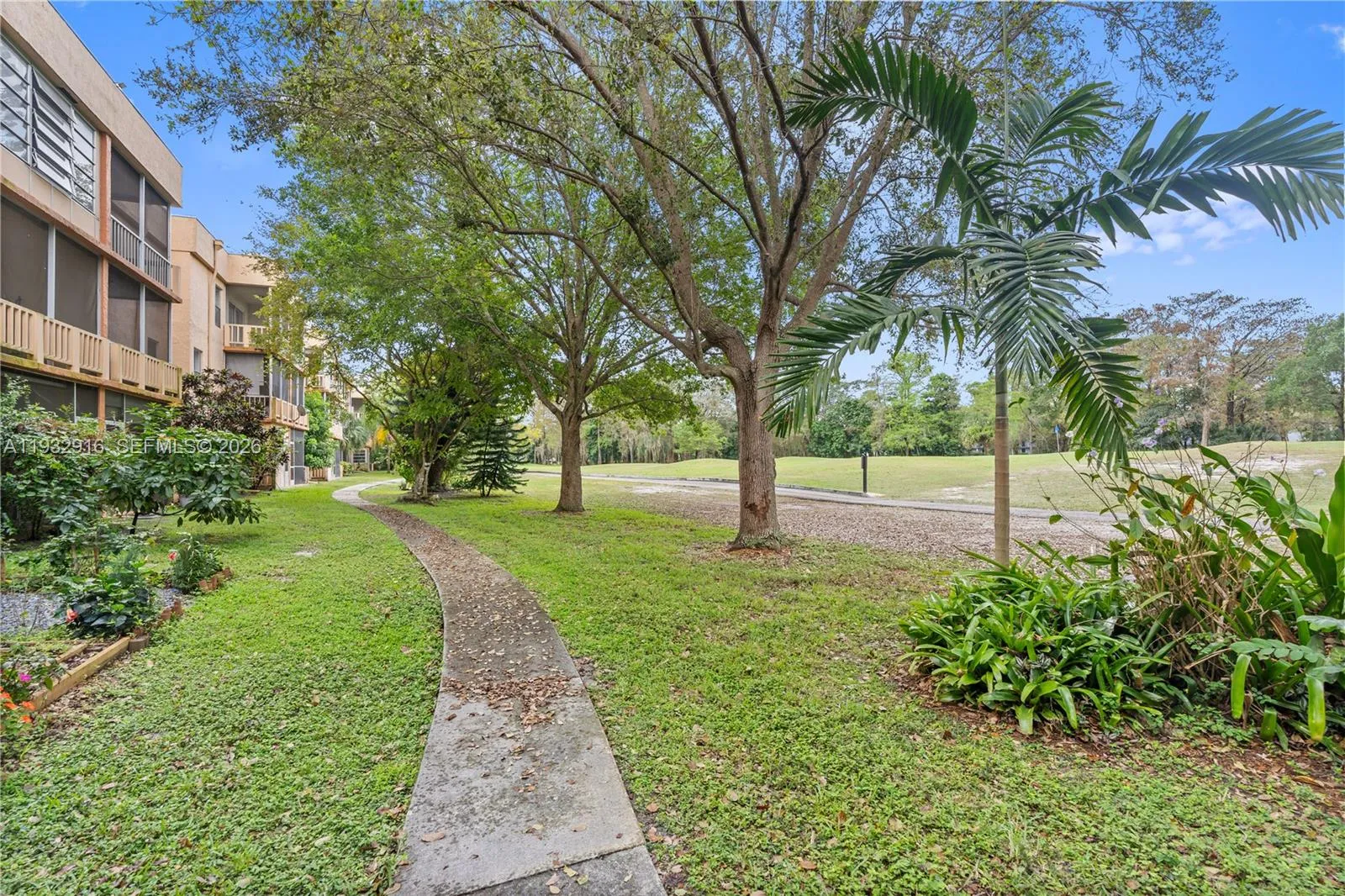 8400 Lagos De Campo Blvd 312, Tamarac, Florida 333, Tamarac, Florida 33321, 1 Bedroom Bedrooms, ,1 BathroomBathrooms,Residential,For Sale,8400 Lagos De Campo Blvd 312, Tamarac, Florida 333,A11932916