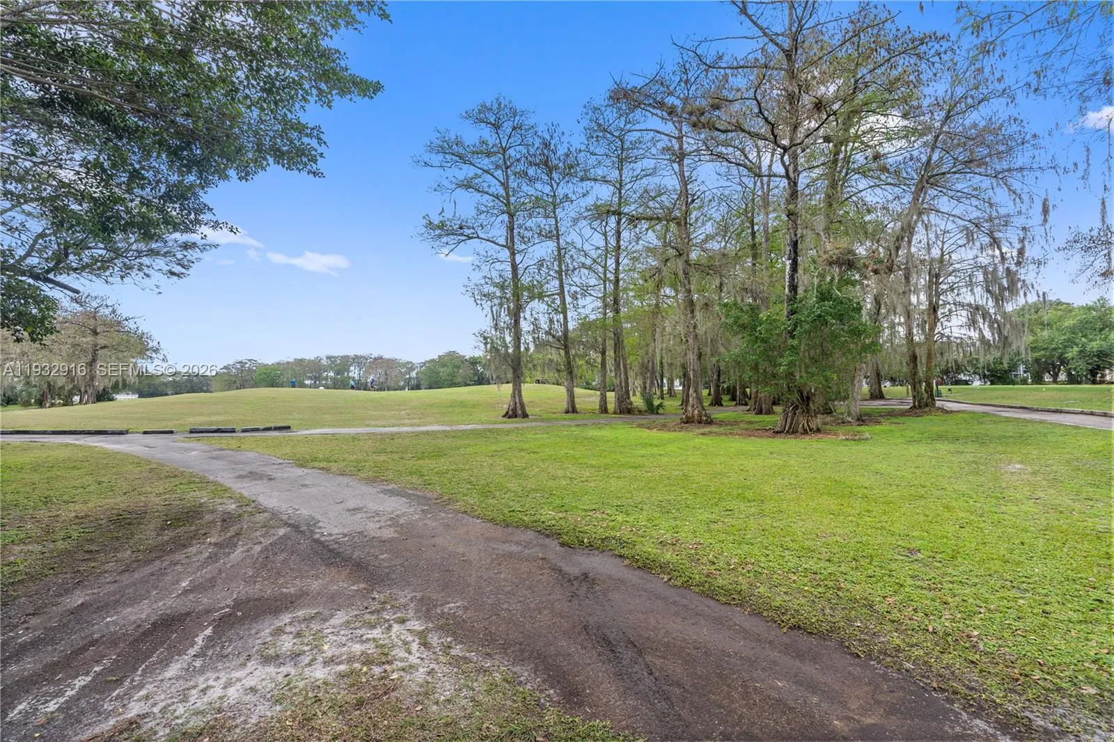 8400 Lagos De Campo Blvd 312, Tamarac, Florida 333, Tamarac, Florida 33321, 1 Bedroom Bedrooms, ,1 BathroomBathrooms,Residential,For Sale,8400 Lagos De Campo Blvd 312, Tamarac, Florida 333,A11932916