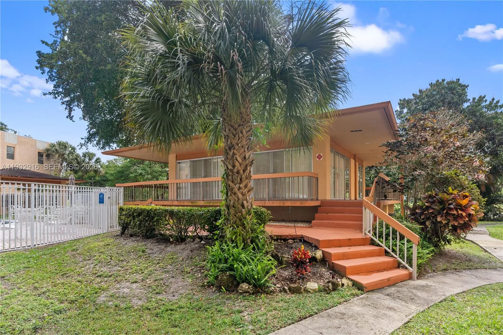 8400 Lagos De Campo Blvd 312, Tamarac, Florida 333, Tamarac, Florida 33321, 1 Bedroom Bedrooms, ,1 BathroomBathrooms,Residential,For Sale,8400 Lagos De Campo Blvd 312, Tamarac, Florida 333,A11932916