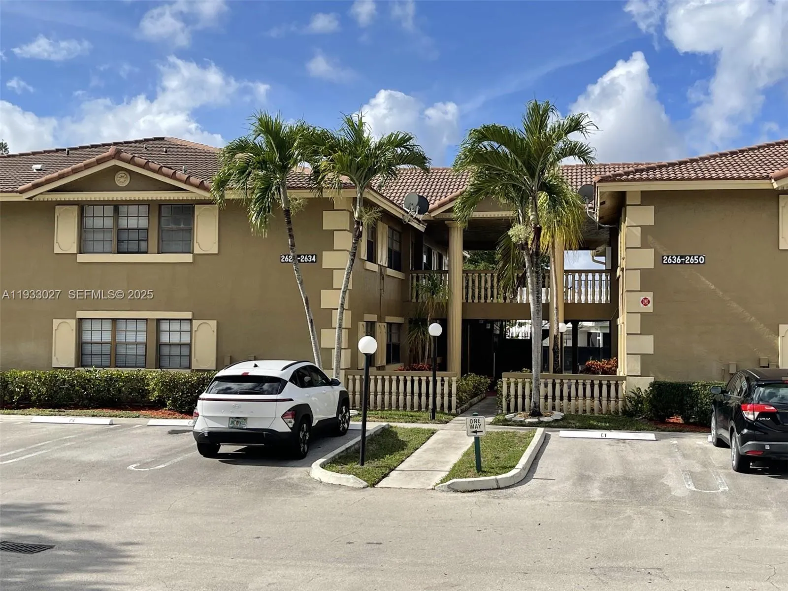 2632 Riverside Dr 2632, Coral Springs, Florida 330, Coral Springs, Florida 33065, 2 Bedrooms Bedrooms, ,2 BathroomsBathrooms,Residential Lease,For Rent,2632 Riverside Dr 2632, Coral Springs, Florida 330,A11933027 2632 Riverside Dr 2632, Coral Springs, Florida 330, Coral Springs, Florida 33065, 2 Bedrooms Bedrooms, ,2 BathroomsBathrooms,Residential Lease,For Rent,2632 Riverside Dr 2632, Coral Springs, Florida 330,A11933027