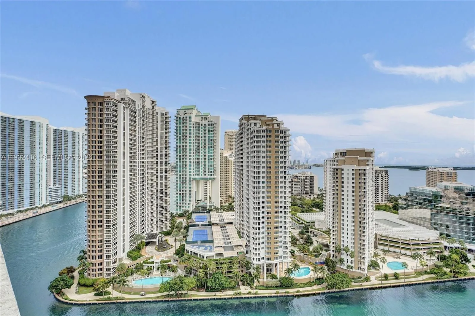 495 Brickell Ave 2301, Miami, Florida 33131, Miami, Florida 33131, 3 Bedrooms Bedrooms, ,2 BathroomsBathrooms,Residential Lease,For Rent,495 Brickell Ave 2301, Miami, Florida 33131,A11932416