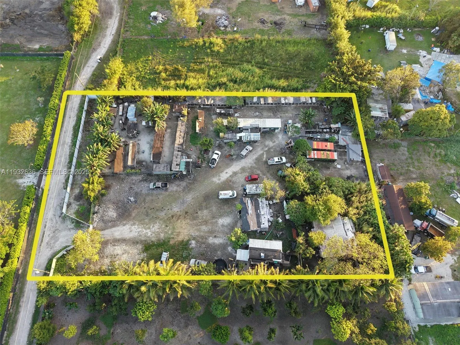 15400 Sw 207th Ave, Miami, Florida 33187, Miami, Florida 33187, ,Land,For Sale,15400 Sw 207th Ave, Miami, Florida 33187,A11932636