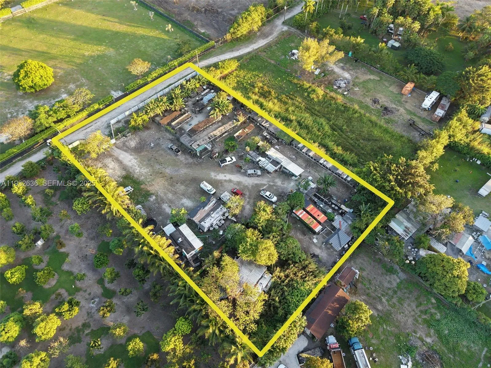 15400 Sw 207th Ave, Miami, Florida 33187, Miami, Florida 33187, ,Land,For Sale,15400 Sw 207th Ave, Miami, Florida 33187,A11932636