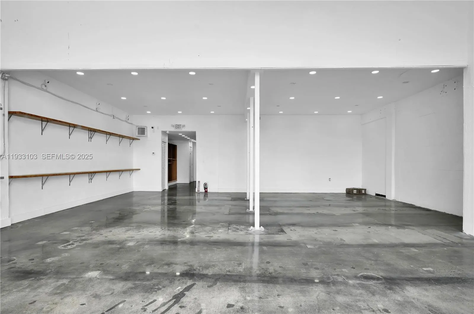 7311 Nw 12th St 29, Miami, Florida 33126, Miami, Florida 33126, ,Commercial Lease,For Rent,7311 Nw 12th St 29, Miami, Florida 33126,A11933103