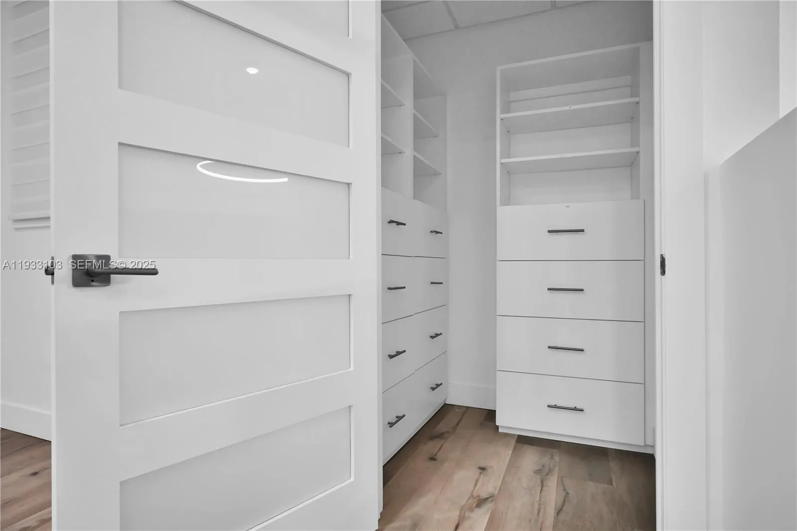 7311 Nw 12th St 29, Miami, Florida 33126, Miami, Florida 33126, ,Commercial Lease,For Rent,7311 Nw 12th St 29, Miami, Florida 33126,A11933103