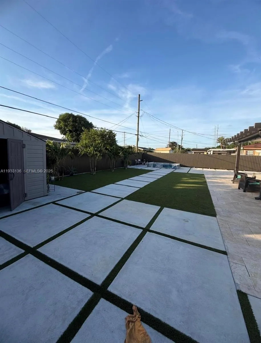 5168 E 8th Ln, Hialeah, Florida 33013, Hialeah, Florida 33013, ,Residential Income,For Sale,5168 E 8th Ln, Hialeah, Florida 33013,A11933136