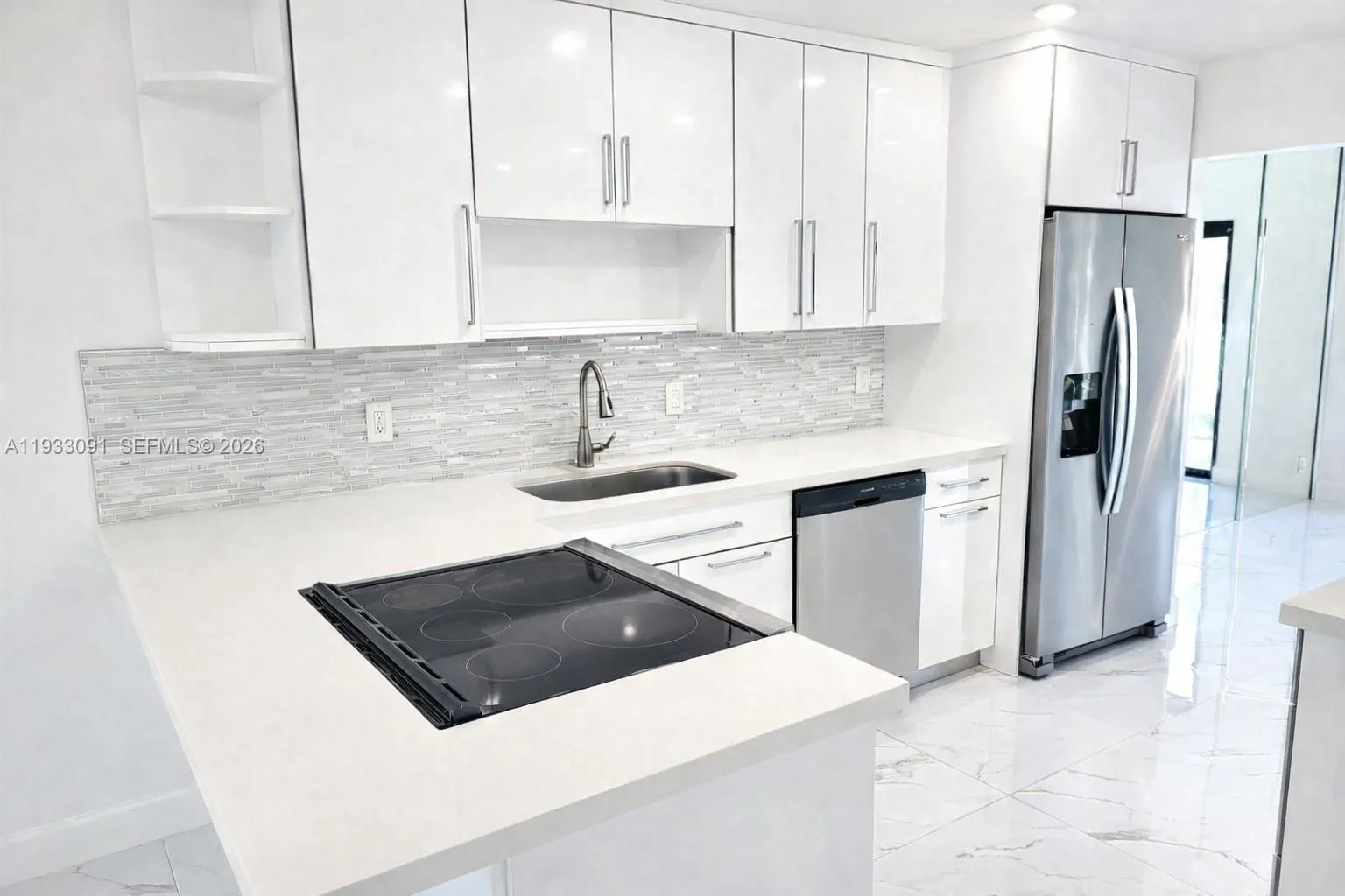 9723 N New River Canal Road 416, Plantation, Flori, Plantation, Florida 33324, 4 Bedrooms Bedrooms, ,2 BathroomsBathrooms,Residential,For Sale,9723 N New River Canal Road 416, Plantation, Flori,A11933091