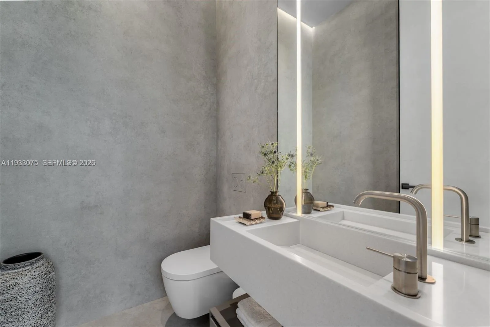 661 Melaleuca Ln, Miami, Florida 33137, Miami, Florida 33137, 5 Bedrooms Bedrooms, ,5 BathroomsBathrooms,Residential,For Sale,661 Melaleuca Ln, Miami, Florida 33137,A11933075