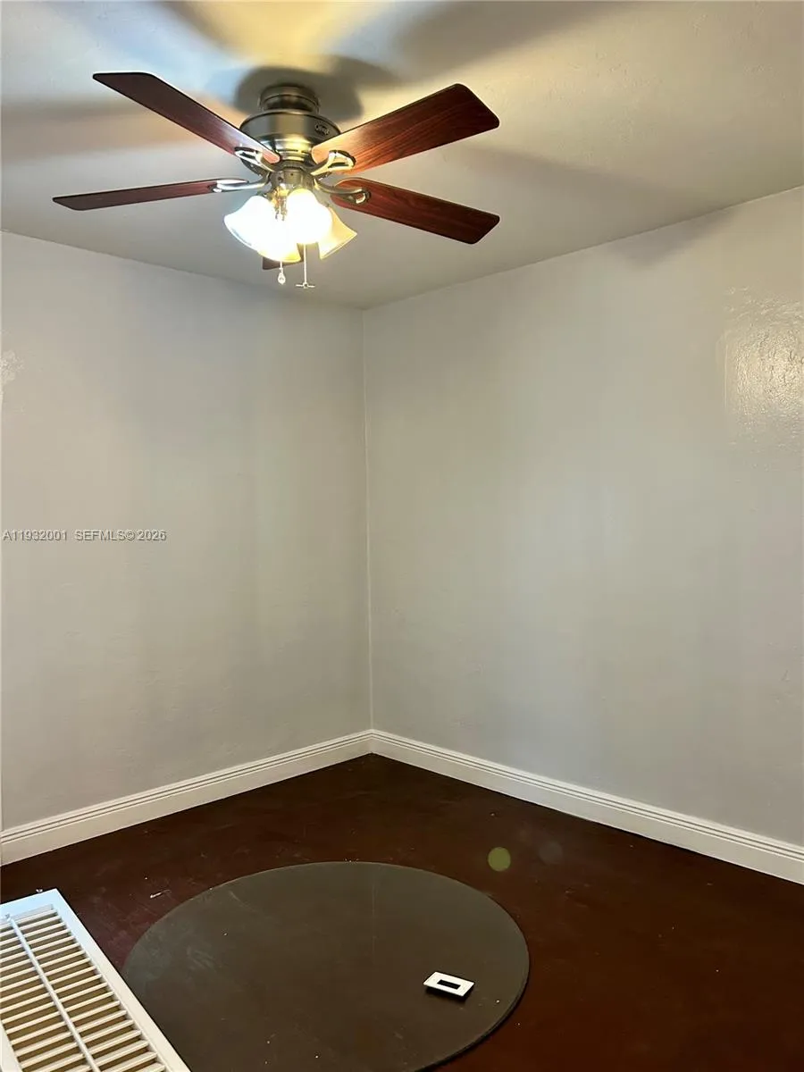 1628 Ne 4th Pl, Fort Lauderdale, Florida 33301, Fort Lauderdale, Florida 33301, 2 Bedrooms Bedrooms, ,2 BathroomsBathrooms,Residential Lease,For Rent,1628 Ne 4th Pl, Fort Lauderdale, Florida 33301,A11932001