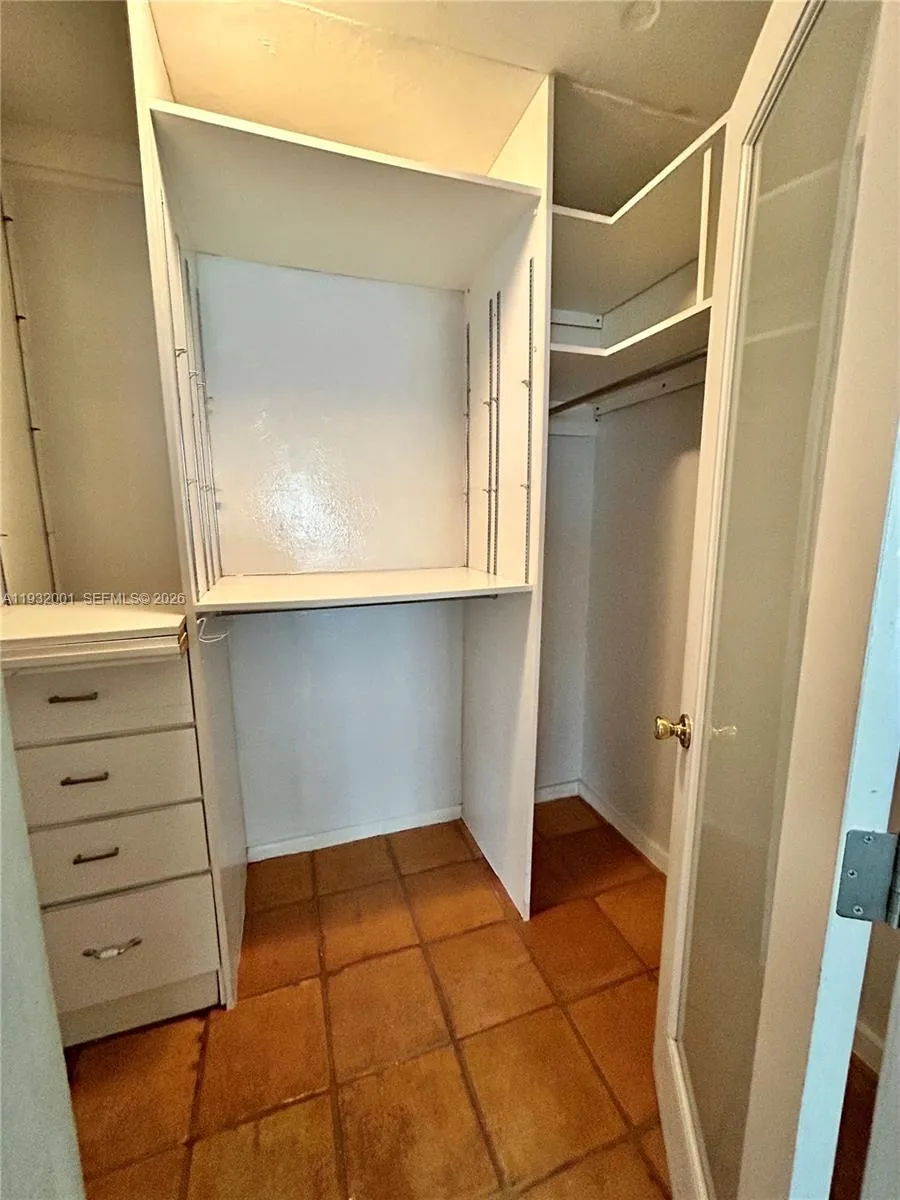 1628 Ne 4th Pl, Fort Lauderdale, Florida 33301, Fort Lauderdale, Florida 33301, 2 Bedrooms Bedrooms, ,2 BathroomsBathrooms,Residential Lease,For Rent,1628 Ne 4th Pl, Fort Lauderdale, Florida 33301,A11932001