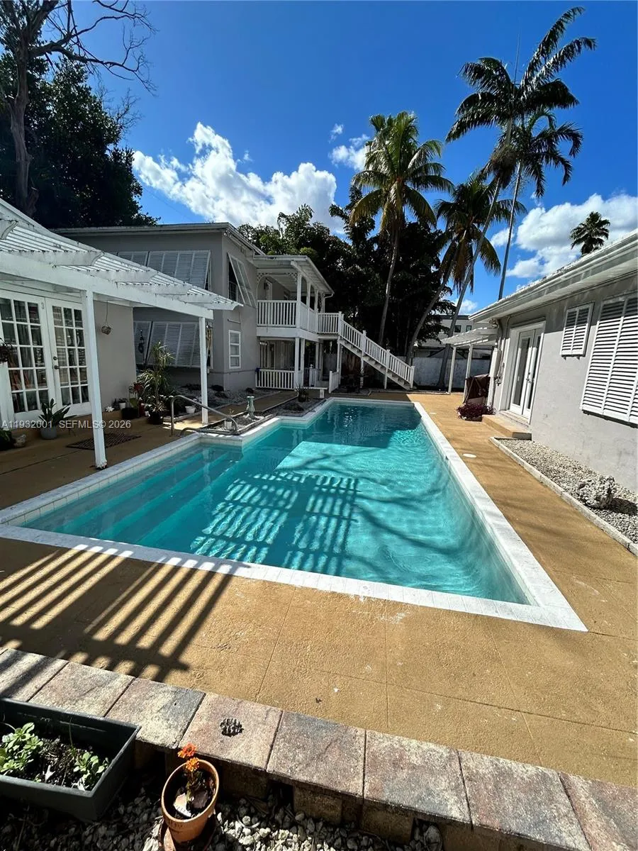1628 Ne 4th Pl, Fort Lauderdale, Florida 33301, Fort Lauderdale, Florida 33301, 2 Bedrooms Bedrooms, ,2 BathroomsBathrooms,Residential Lease,For Rent,1628 Ne 4th Pl, Fort Lauderdale, Florida 33301,A11932001