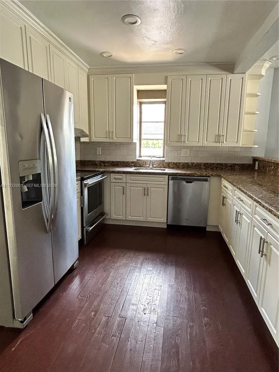 1628 Ne 4th Pl, Fort Lauderdale, Florida 33301, Fort Lauderdale, Florida 33301, 2 Bedrooms Bedrooms, ,2 BathroomsBathrooms,Residential Lease,For Rent,1628 Ne 4th Pl, Fort Lauderdale, Florida 33301,A11932001