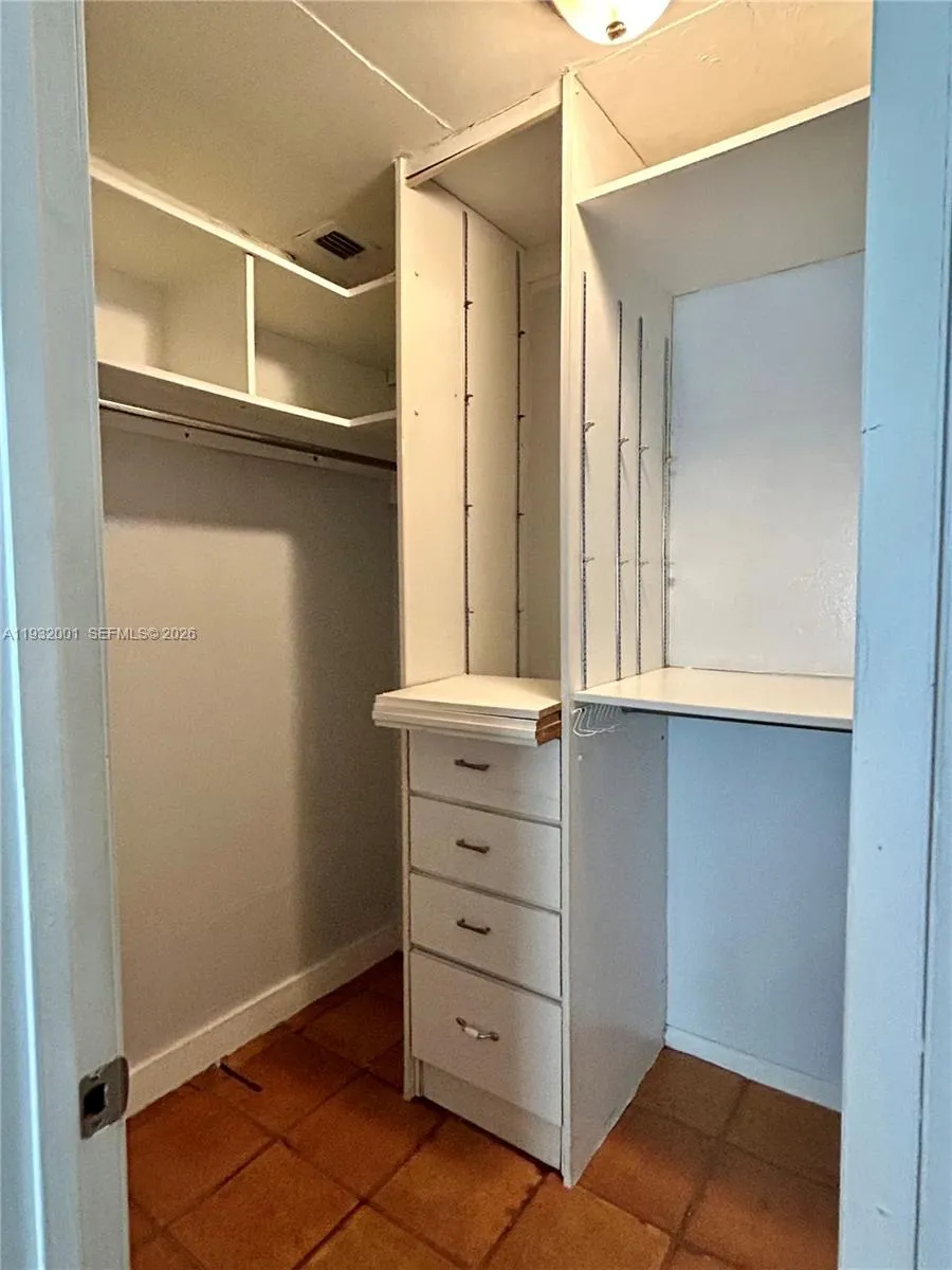 1628 Ne 4th Pl, Fort Lauderdale, Florida 33301, Fort Lauderdale, Florida 33301, 2 Bedrooms Bedrooms, ,2 BathroomsBathrooms,Residential Lease,For Rent,1628 Ne 4th Pl, Fort Lauderdale, Florida 33301,A11932001