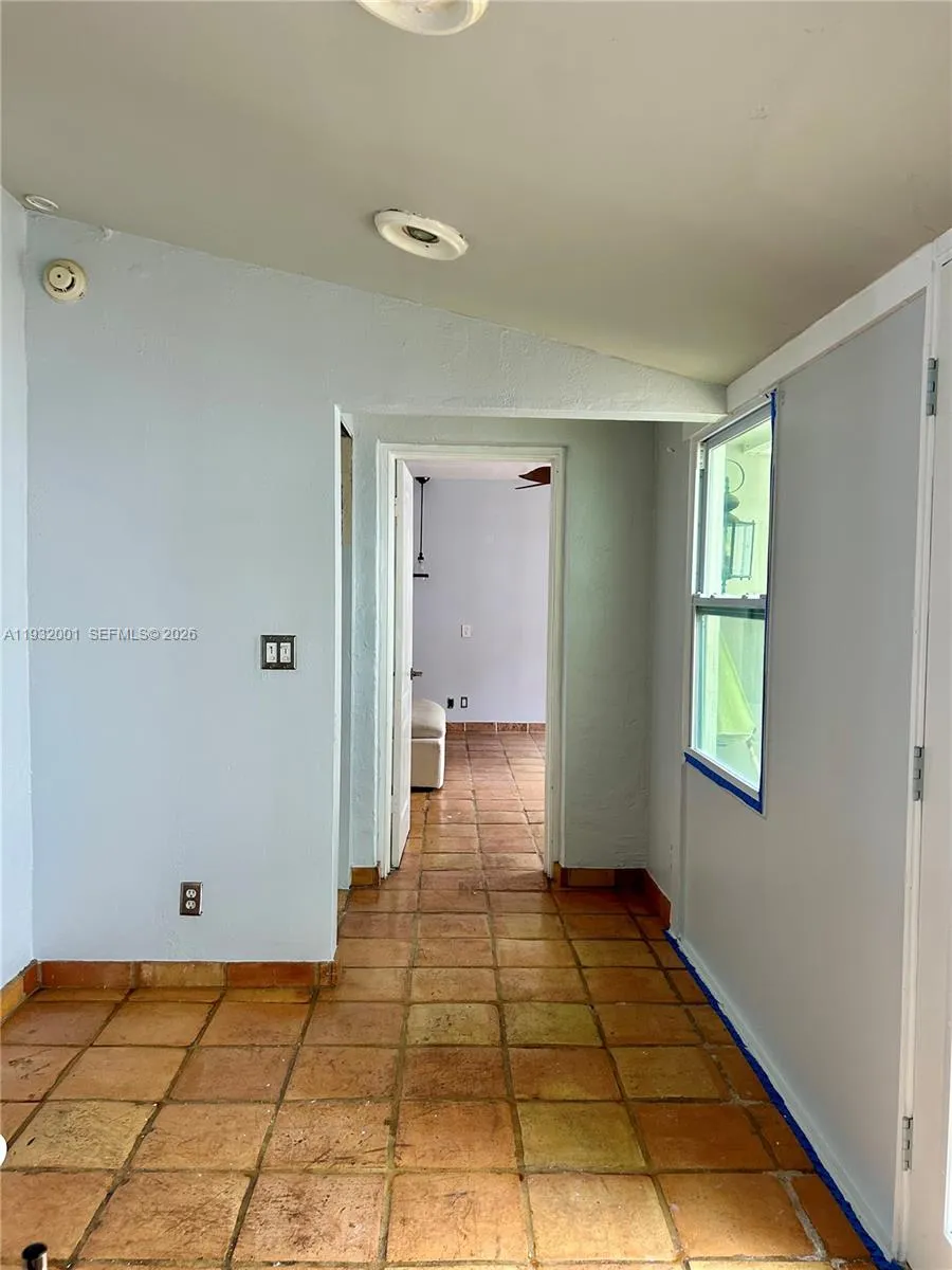 1628 Ne 4th Pl, Fort Lauderdale, Florida 33301, Fort Lauderdale, Florida 33301, 2 Bedrooms Bedrooms, ,2 BathroomsBathrooms,Residential Lease,For Rent,1628 Ne 4th Pl, Fort Lauderdale, Florida 33301,A11932001