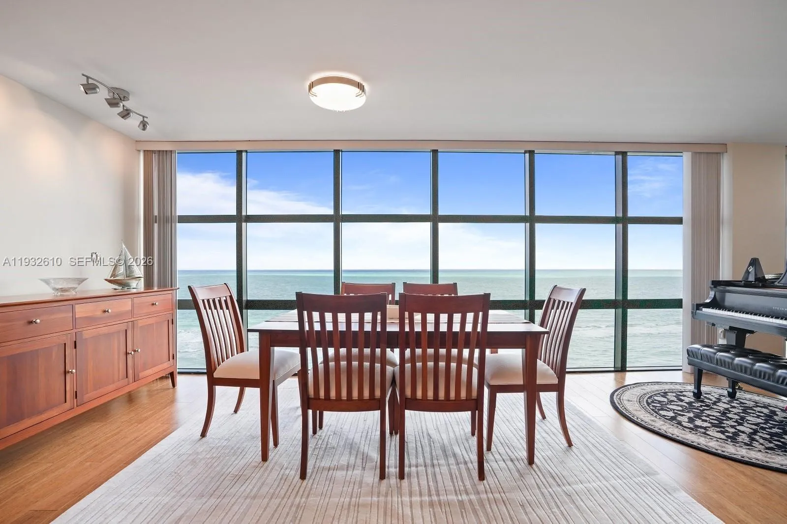 6423 Collins Ave 1005, Miami Beach, Florida 33141, Miami Beach, Florida 33141, 2 Bedrooms Bedrooms, ,2 BathroomsBathrooms,Residential,For Sale,6423 Collins Ave 1005, Miami Beach, Florida 33141,A11932610