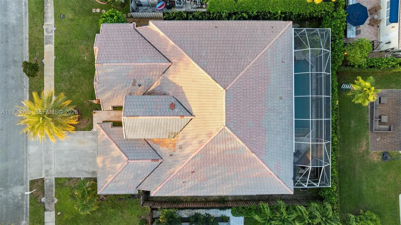 343 Sw 187th Ter, Pembroke Pines, Florida 33029, Pembroke Pines, Florida 33029, 3 Bedrooms Bedrooms, ,3 BathroomsBathrooms,Residential,For Sale,343 Sw 187th Ter, Pembroke Pines, Florida 33029,A11933053