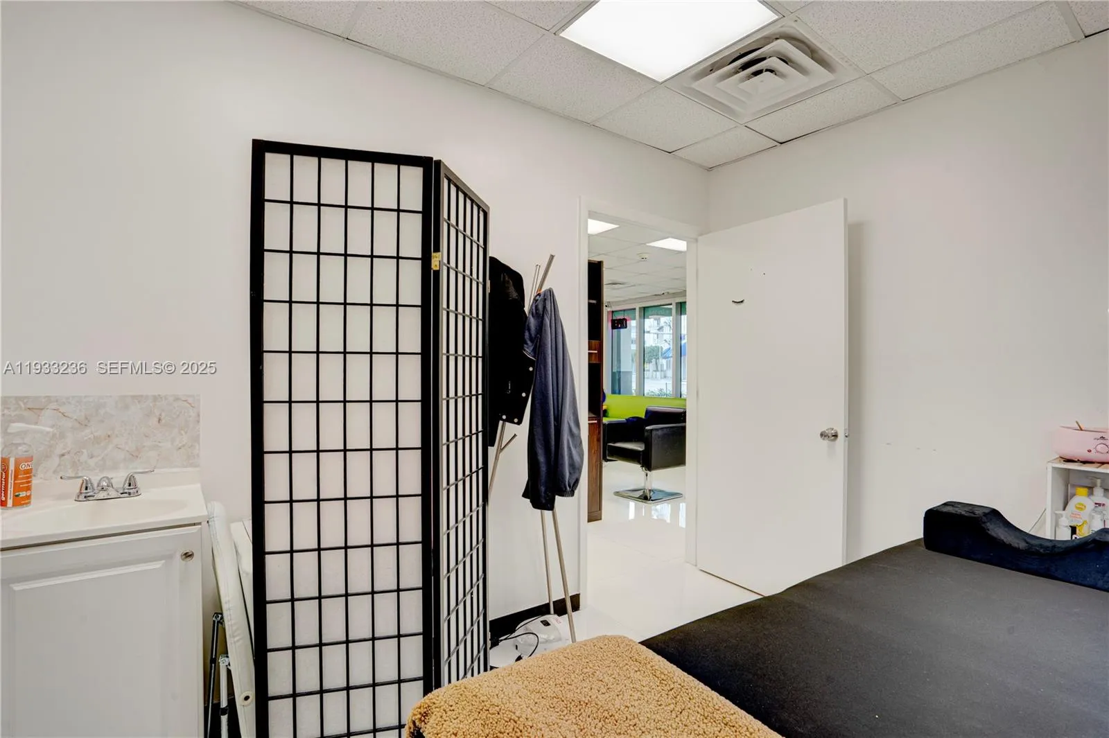 9025 S Dadeland Blvd, Miami, Florida 33156, Miami, Florida 33156, ,Business Opportunity,For Sale,9025 S Dadeland Blvd, Miami, Florida 33156,A11933236
