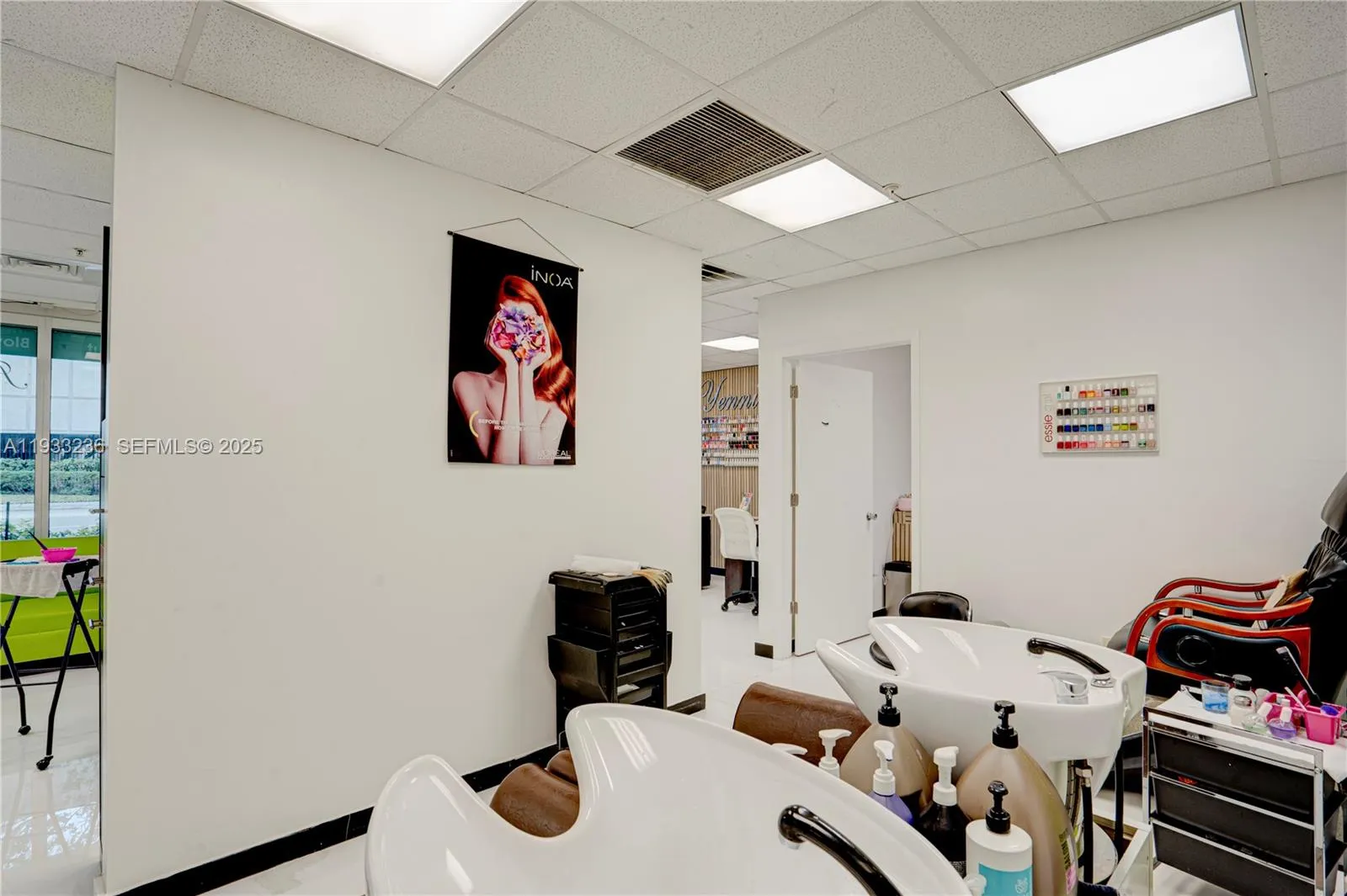 9025 S Dadeland Blvd, Miami, Florida 33156, Miami, Florida 33156, ,Business Opportunity,For Sale,9025 S Dadeland Blvd, Miami, Florida 33156,A11933236