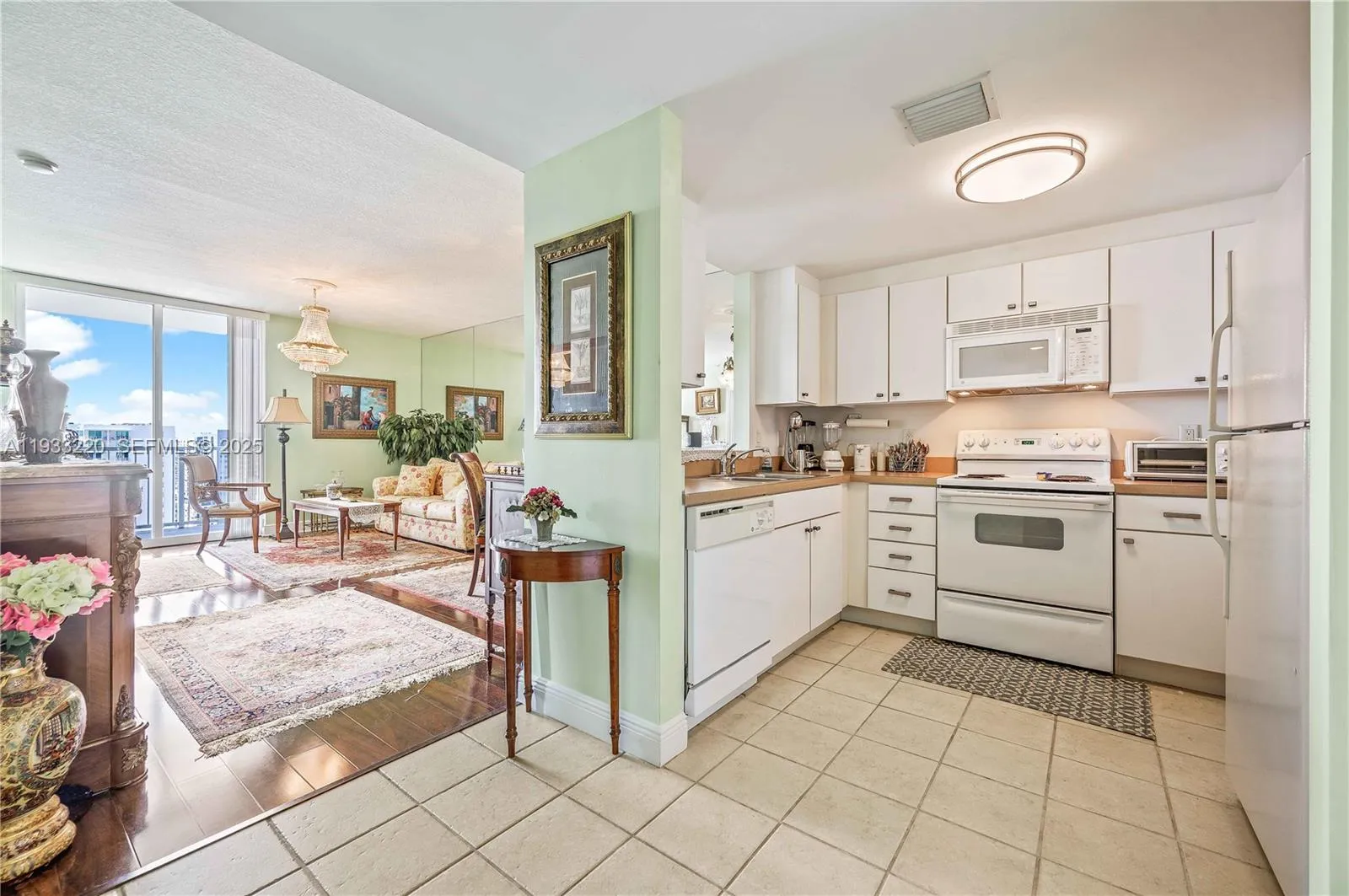 1250 S Miami Ave 1907, Miami, Florida 33130, Miami, Florida 33130, 1 Bedroom Bedrooms, ,1 BathroomBathrooms,Residential Lease,For Rent,1250 S Miami Ave 1907, Miami, Florida 33130,A11933220