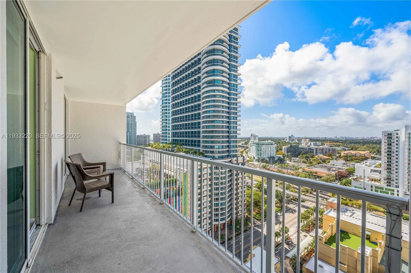 1250 S Miami Ave 1907, Miami, Florida 33130, Miami, Florida 33130, 1 Bedroom Bedrooms, ,1 BathroomBathrooms,Residential Lease,For Rent,1250 S Miami Ave 1907, Miami, Florida 33130,A11933220
