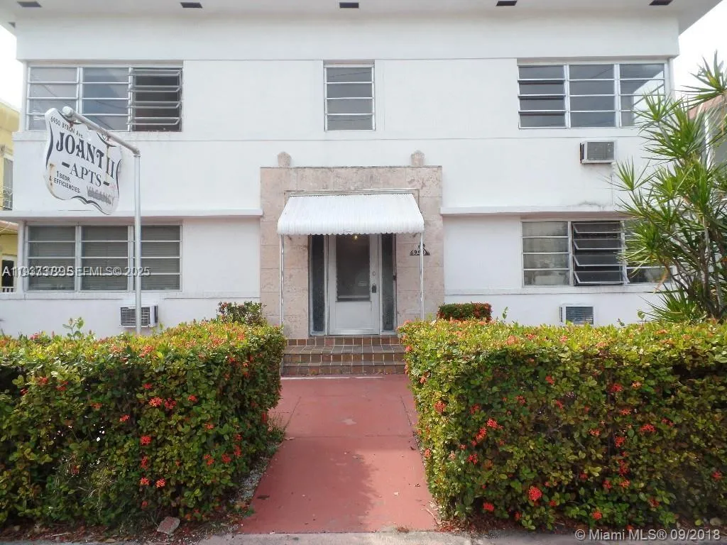 6950 Byron Ave 2, Miami Beach, Florida 33141, Miami Beach, Florida 33141, 1 Bedroom Bedrooms, ,1 BathroomBathrooms,Residential Lease,For Rent,6950 Byron Ave 2, Miami Beach, Florida 33141,A11933372 6950 Byron Ave 2, Miami Beach, Florida 33141, Miami Beach, Florida 33141, 1 Bedroom Bedrooms, ,1 BathroomBathrooms,Residential Lease,For Rent,6950 Byron Ave 2, Miami Beach, Florida 33141,A11933372