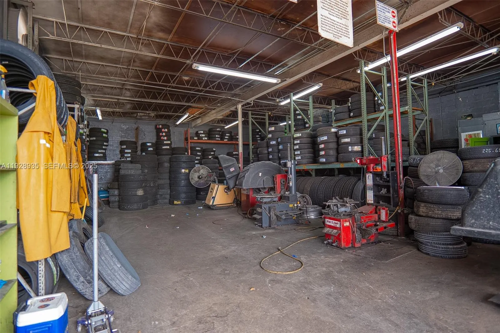 5201 Nw 36th Ave, Miami, Florida 33142, Miami, Florida 33142, ,Commercial Sale,For Sale,5201 Nw 36th Ave, Miami, Florida 33142,A11928935