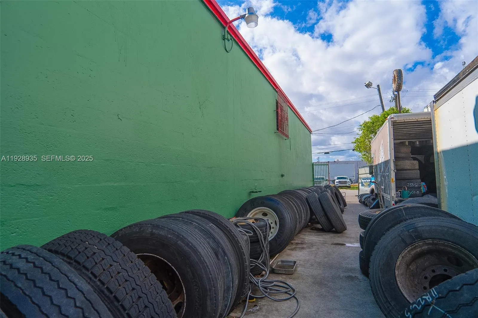 5201 Nw 36th Ave, Miami, Florida 33142, Miami, Florida 33142, ,Commercial Sale,For Sale,5201 Nw 36th Ave, Miami, Florida 33142,A11928935