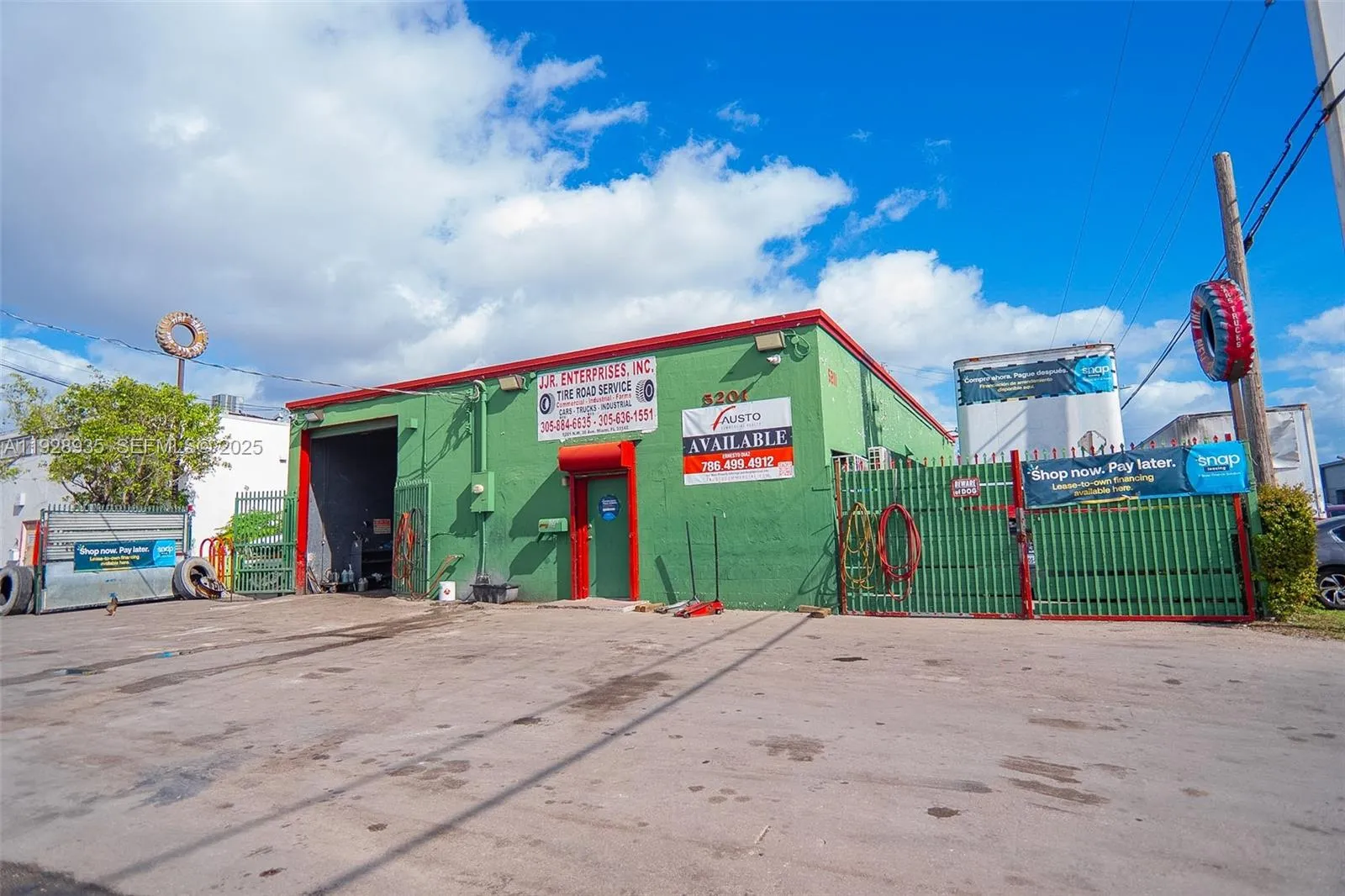 5201 Nw 36th Ave, Miami, Florida 33142, Miami, Florida 33142, ,Commercial Sale,For Sale,5201 Nw 36th Ave, Miami, Florida 33142,A11928935