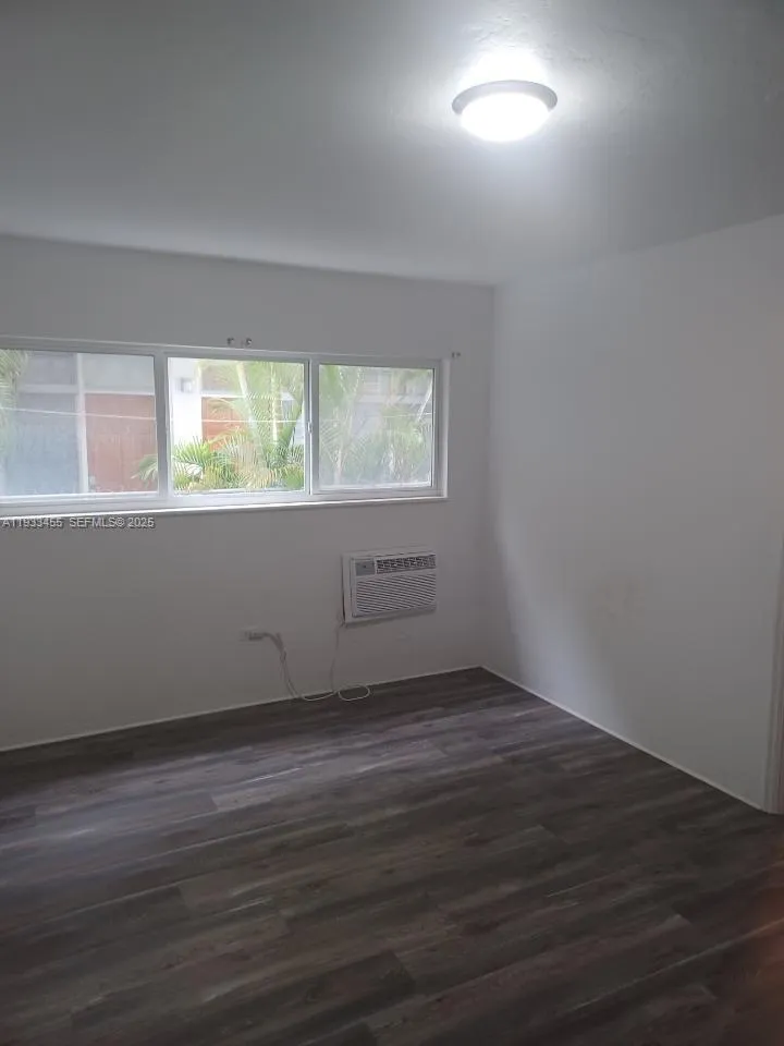 6950 Byron Ave 3, Miami Beach, Florida 33141, Miami Beach, Florida 33141, ,1 BathroomBathrooms,Residential Lease,For Rent,6950 Byron Ave 3, Miami Beach, Florida 33141,A11933455
