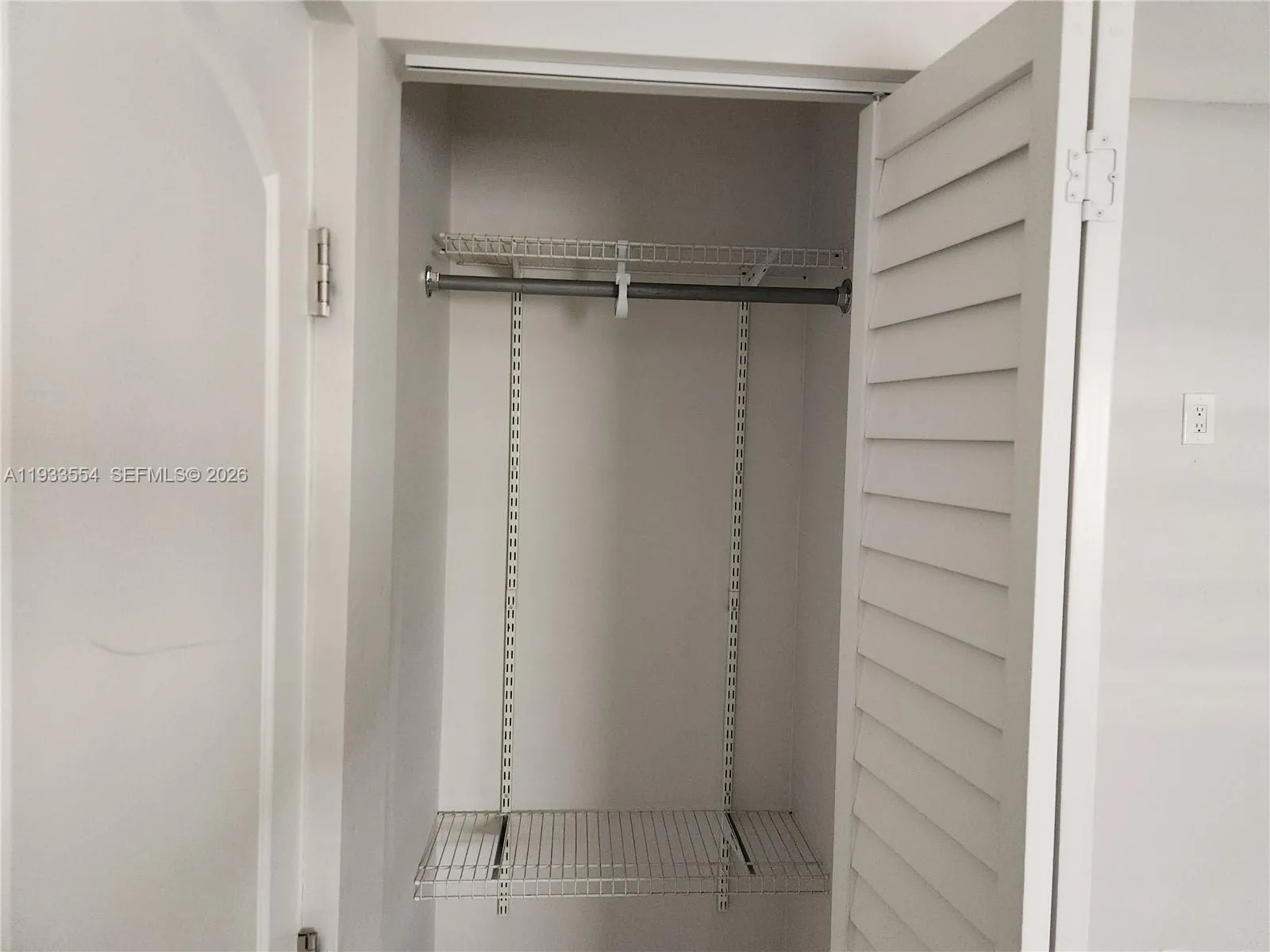 342 E 46th St 2, Hialeah, Florida 33013, Hialeah, Florida 33013, 1 Bedroom Bedrooms, ,1 BathroomBathrooms,Residential Lease,For Rent,342 E 46th St 2, Hialeah, Florida 33013,A11933554