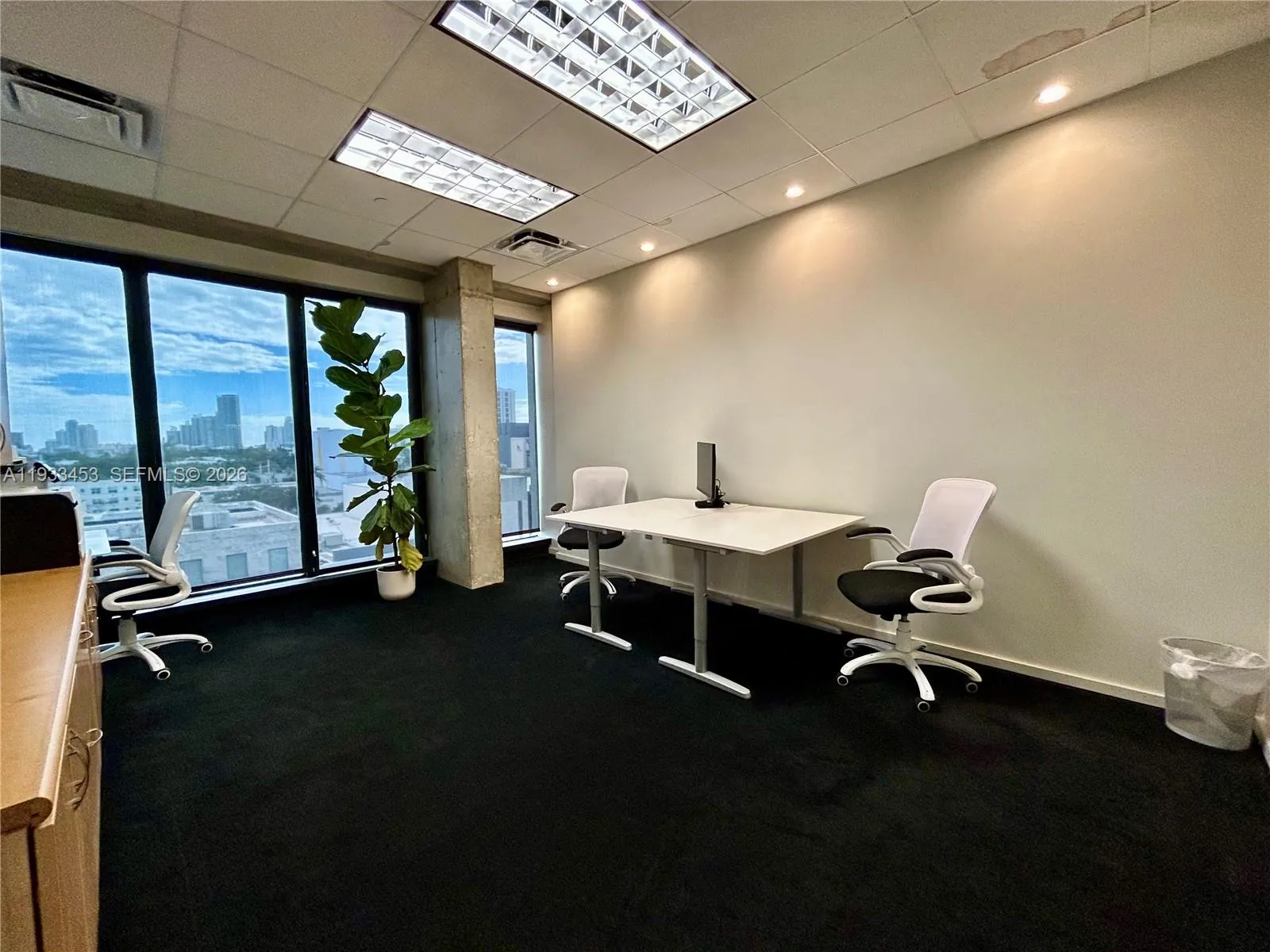 1680 Michigan Ave 914, Miami Beach, Florida 33139, Miami Beach, Florida 33139, ,Commercial Lease,For Rent,1680 Michigan Ave 914, Miami Beach, Florida 33139,A11933453