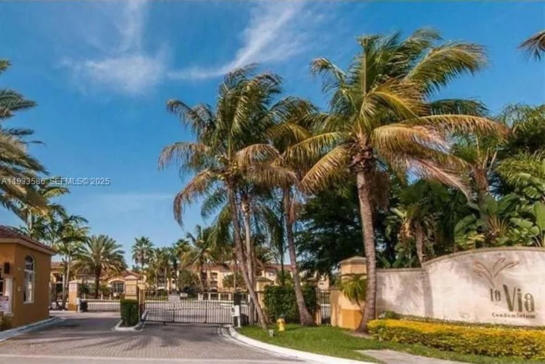 150 Nw 96th Ave 9210, Pembroke Pines, Florida 3302, Pembroke Pines, Florida 33024, 3 Bedrooms Bedrooms, ,2 BathroomsBathrooms,Residential Lease,For Rent,150 Nw 96th Ave 9210, Pembroke Pines, Florida 3302,A11933586