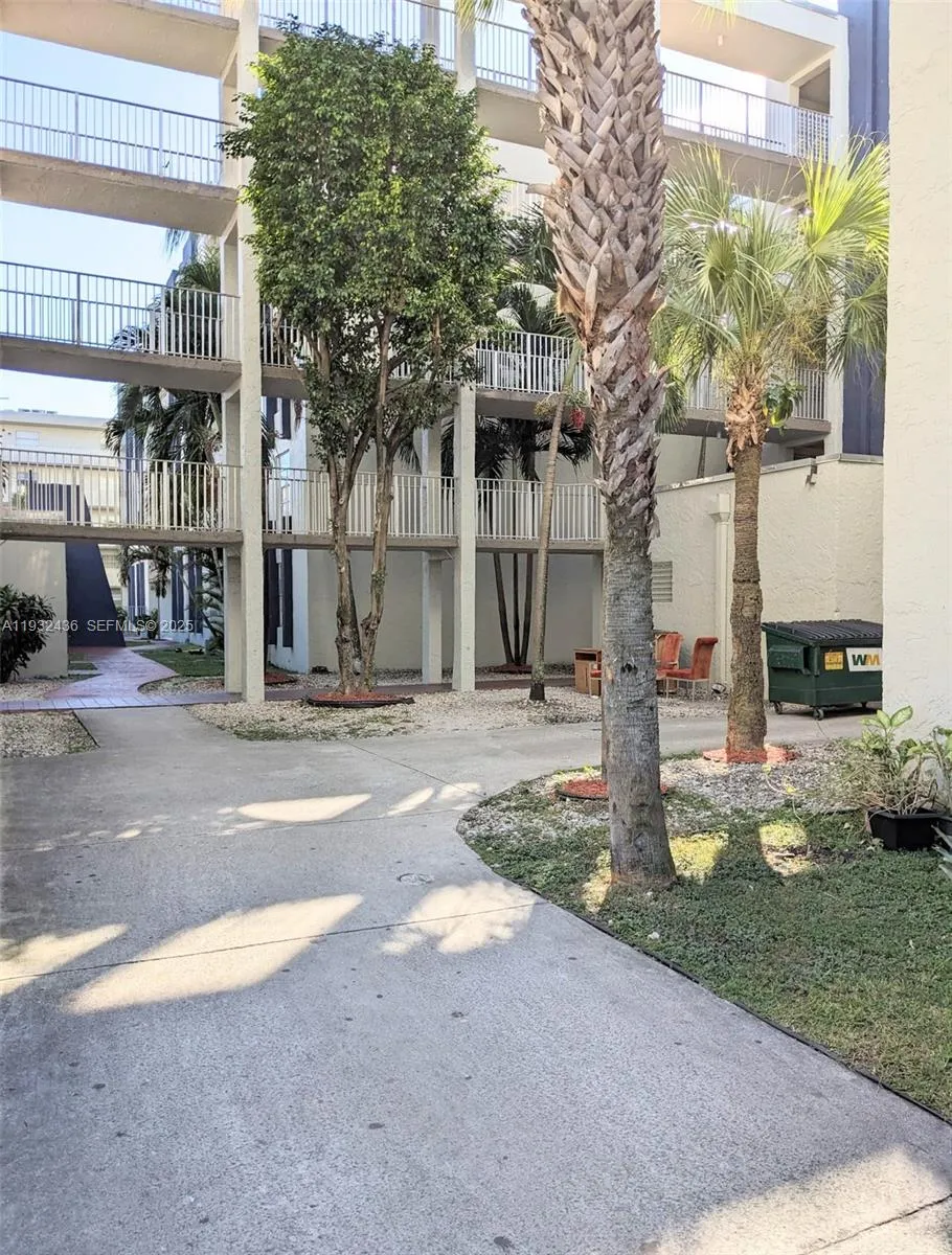 10000 Nw 80th Ct 2211, Hialeah Gardens, Florida 33, Hialeah Gardens, Florida 33016, 2 Bedrooms Bedrooms, ,2 BathroomsBathrooms,Residential Lease,For Rent,10000 Nw 80th Ct 2211, Hialeah Gardens, Florida 33,A11932436