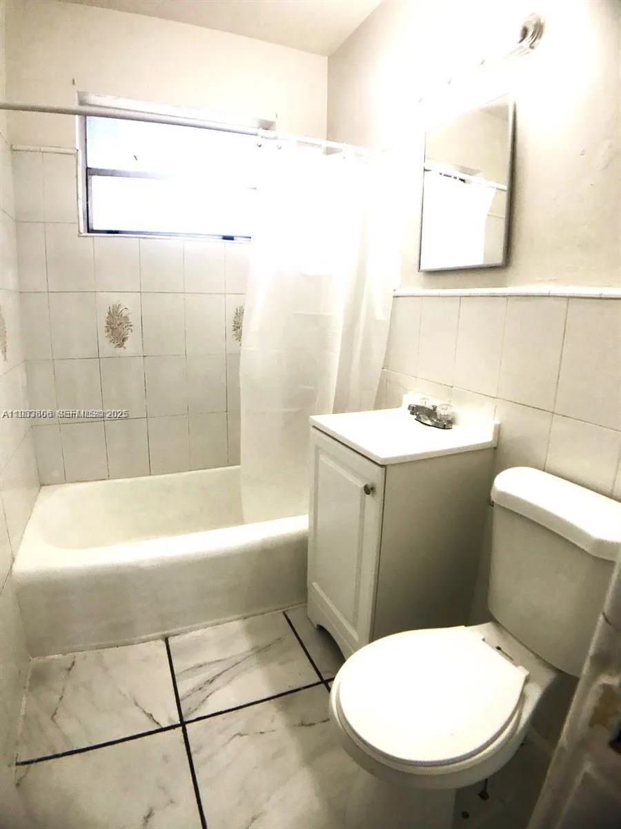 1321 Nw 28th St, Miami, Florida 33142, Miami, Florida 33142, ,Residential Income,For Sale,1321 Nw 28th St, Miami, Florida 33142,A11933606