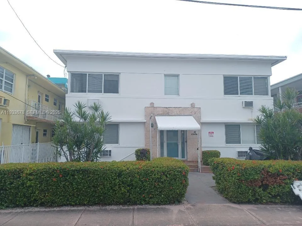6950 Byron Ave 7, Miami Beach, Florida 33141, Miami Beach, Florida 33141, ,1 BathroomBathrooms,Residential Lease,For Rent,6950 Byron Ave 7, Miami Beach, Florida 33141,A11933678 6950 Byron Ave 7, Miami Beach, Florida 33141, Miami Beach, Florida 33141, ,1 BathroomBathrooms,Residential Lease,For Rent,6950 Byron Ave 7, Miami Beach, Florida 33141,A11933678