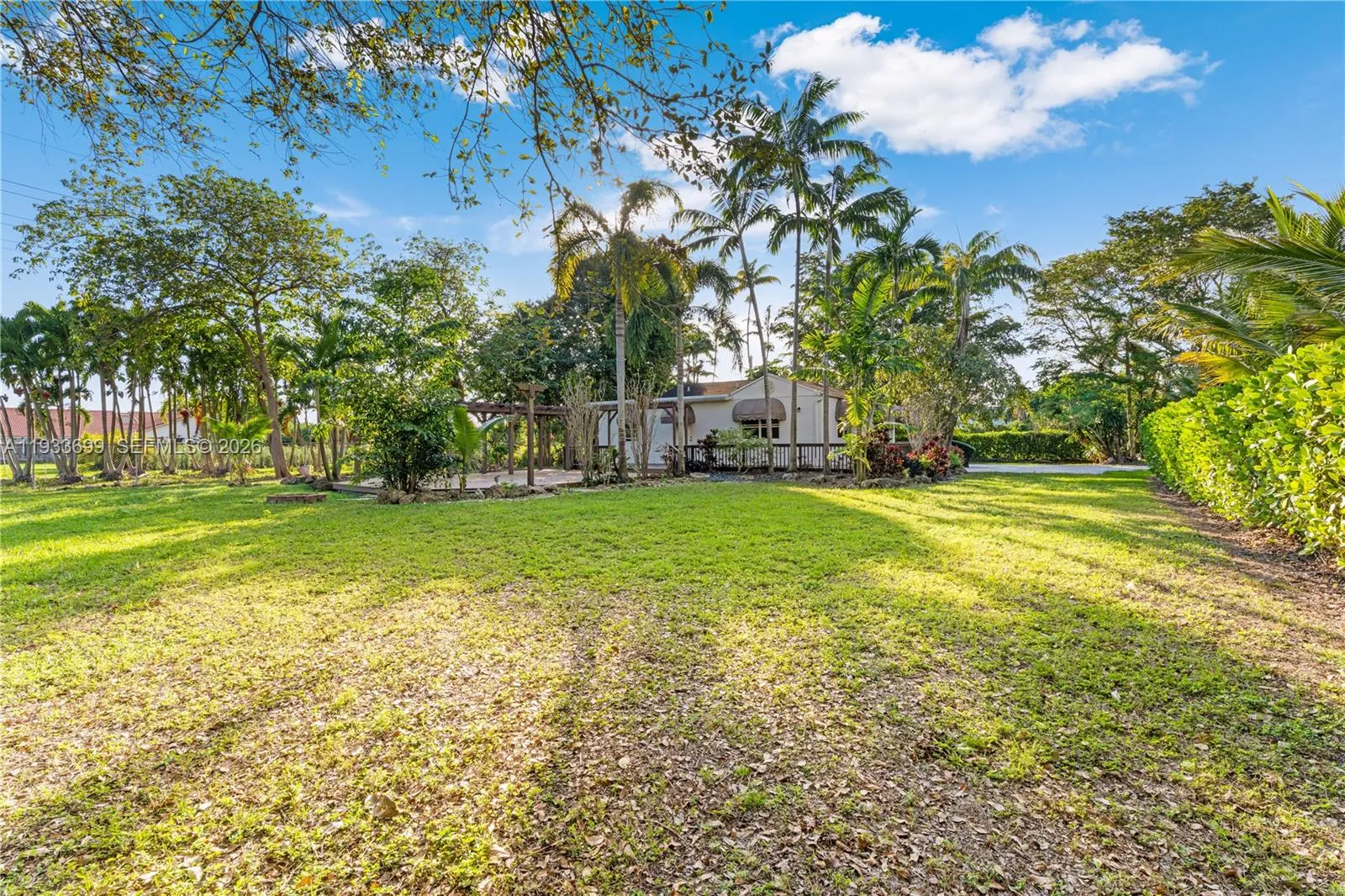 10398 Sw 64th St, Miami, Florida 33173, Miami, Florida 33173, 8 Bedrooms Bedrooms, ,7 BathroomsBathrooms,Residential,For Sale,10398 Sw 64th St, Miami, Florida 33173,A11933699