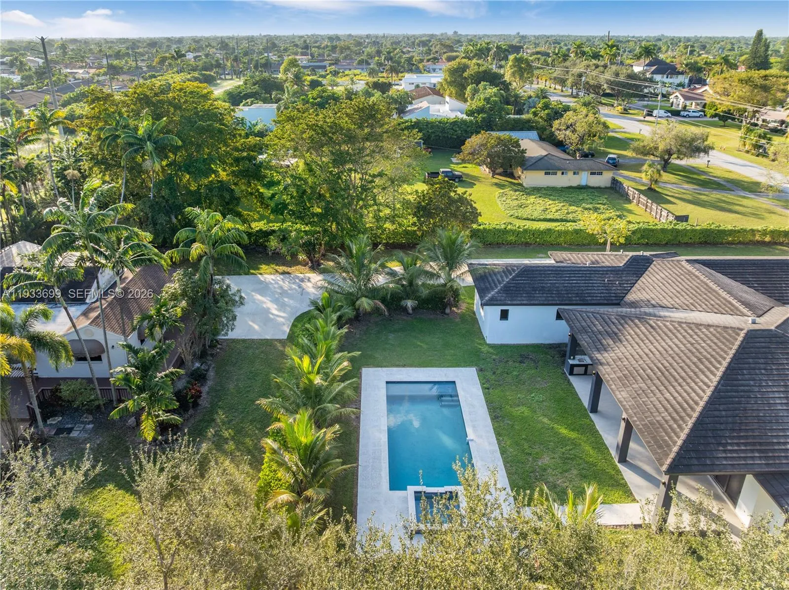 10398 Sw 64th St, Miami, Florida 33173, Miami, Florida 33173, 8 Bedrooms Bedrooms, ,7 BathroomsBathrooms,Residential,For Sale,10398 Sw 64th St, Miami, Florida 33173,A11933699