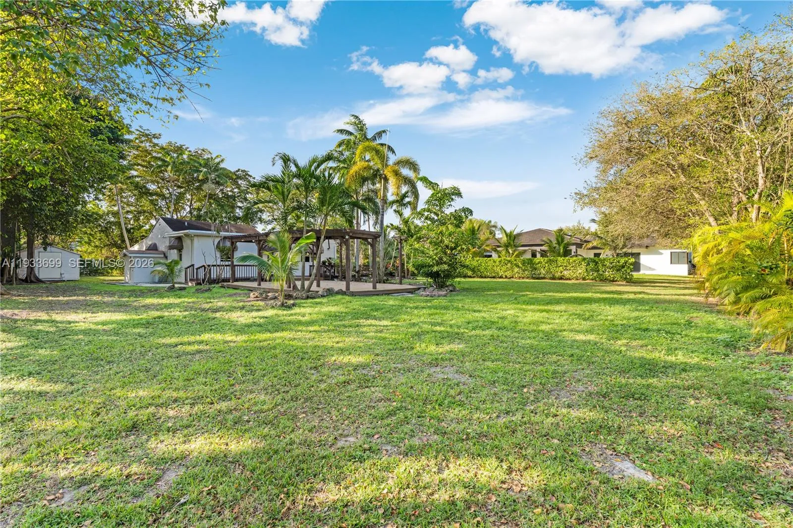 10398 Sw 64th St, Miami, Florida 33173, Miami, Florida 33173, 8 Bedrooms Bedrooms, ,7 BathroomsBathrooms,Residential,For Sale,10398 Sw 64th St, Miami, Florida 33173,A11933699