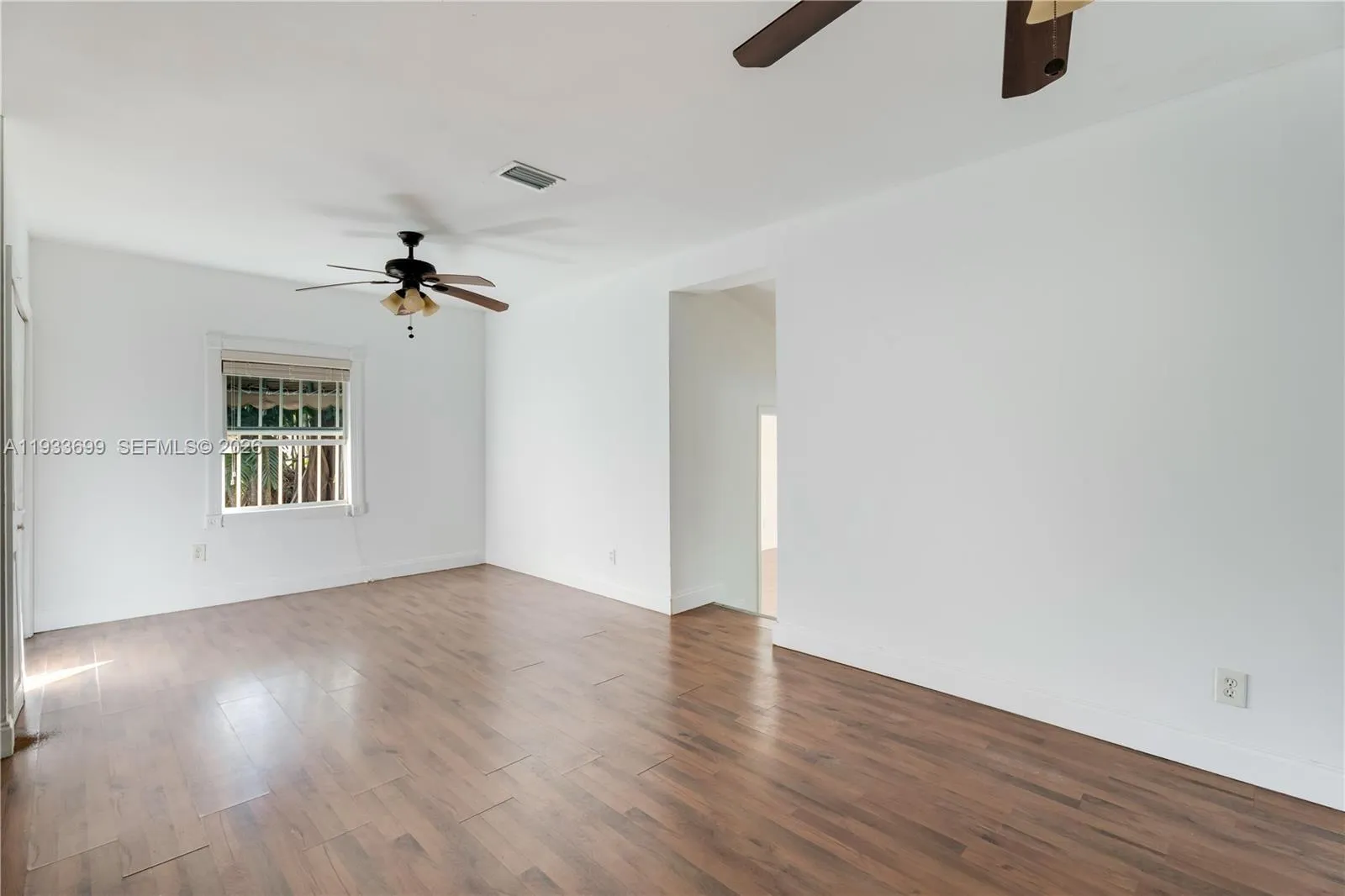 10398 Sw 64th St, Miami, Florida 33173, Miami, Florida 33173, 8 Bedrooms Bedrooms, ,7 BathroomsBathrooms,Residential,For Sale,10398 Sw 64th St, Miami, Florida 33173,A11933699