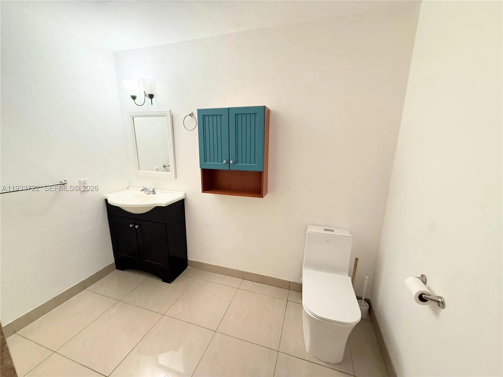 2950 Griffin Rd 3, Dania Beach, Florida 33312, Dania Beach, Florida 33312, 1 Bedroom Bedrooms, ,1 BathroomBathrooms,Residential Lease,For Rent,2950 Griffin Rd 3, Dania Beach, Florida 33312,A11933722
