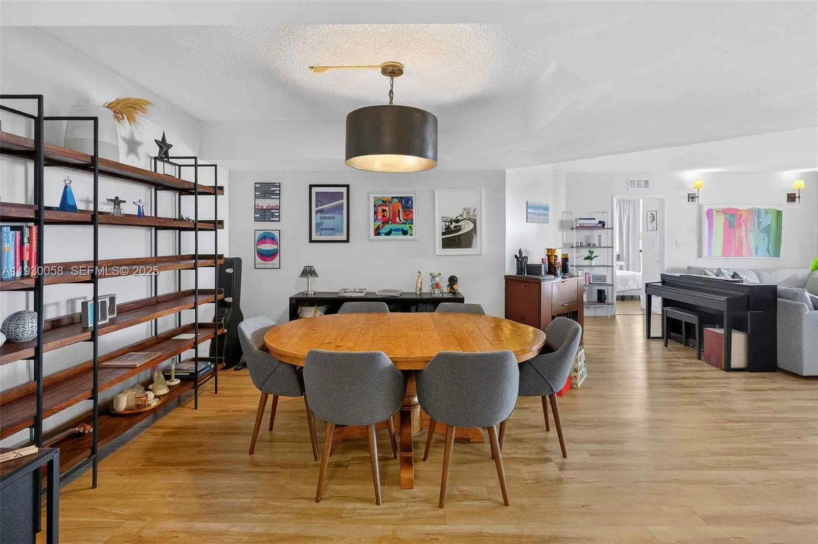 3598 Yacht Club Dr 302, Aventura, Florida 33180, Aventura, Florida 33180, 3 Bedrooms Bedrooms, ,2 BathroomsBathrooms,Residential,For Sale,3598 Yacht Club Dr 302, Aventura, Florida 33180,A11930058