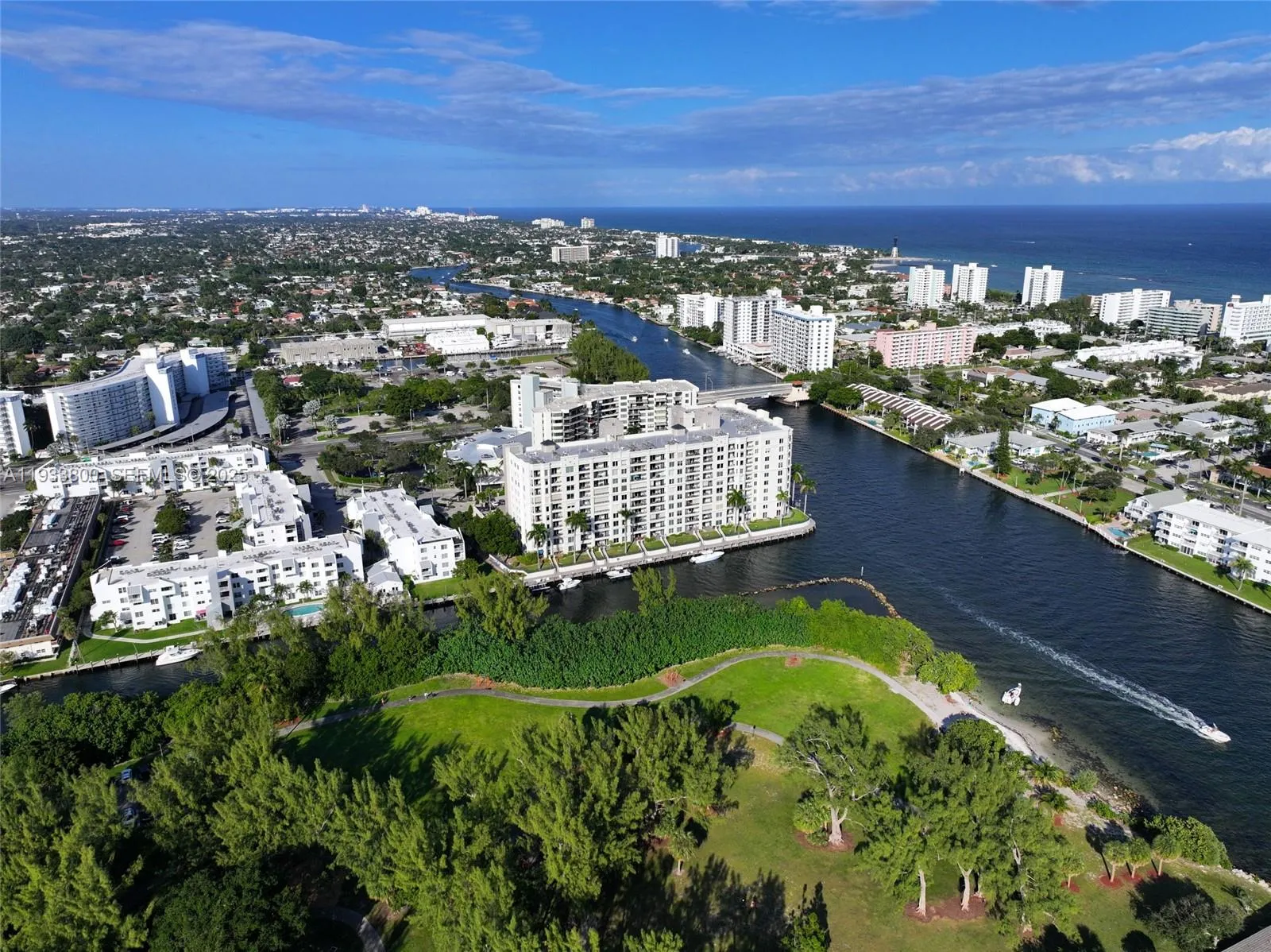 2860 Ne 14th St Cswy 206d, Pompano Beach, Florida, Pompano Beach, Florida 33062, 2 Bedrooms Bedrooms, ,2 BathroomsBathrooms,Residential Lease,For Rent,2860 Ne 14th St Cswy 206d, Pompano Beach, Florida ,A11933800