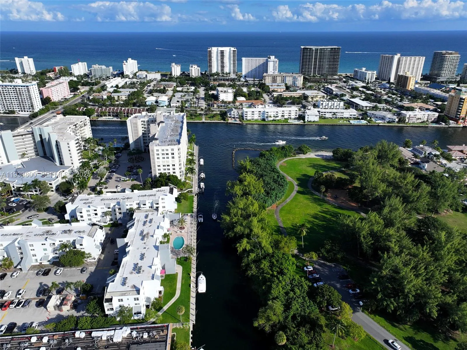 2860 Ne 14th St Cswy 206d, Pompano Beach, Florida, Pompano Beach, Florida 33062, 2 Bedrooms Bedrooms, ,2 BathroomsBathrooms,Residential Lease,For Rent,2860 Ne 14th St Cswy 206d, Pompano Beach, Florida ,A11933800