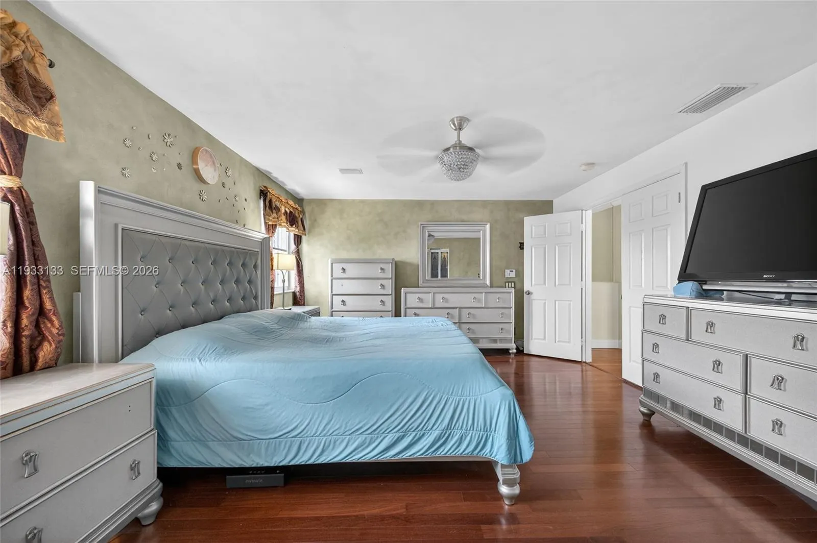 1162 Fairfield Meadows Dr, Weston, Florida 33327, Weston, Florida 33327, 5 Bedrooms Bedrooms, ,3 BathroomsBathrooms,Residential,For Sale,1162 Fairfield Meadows Dr, Weston, Florida 33327,A11933133