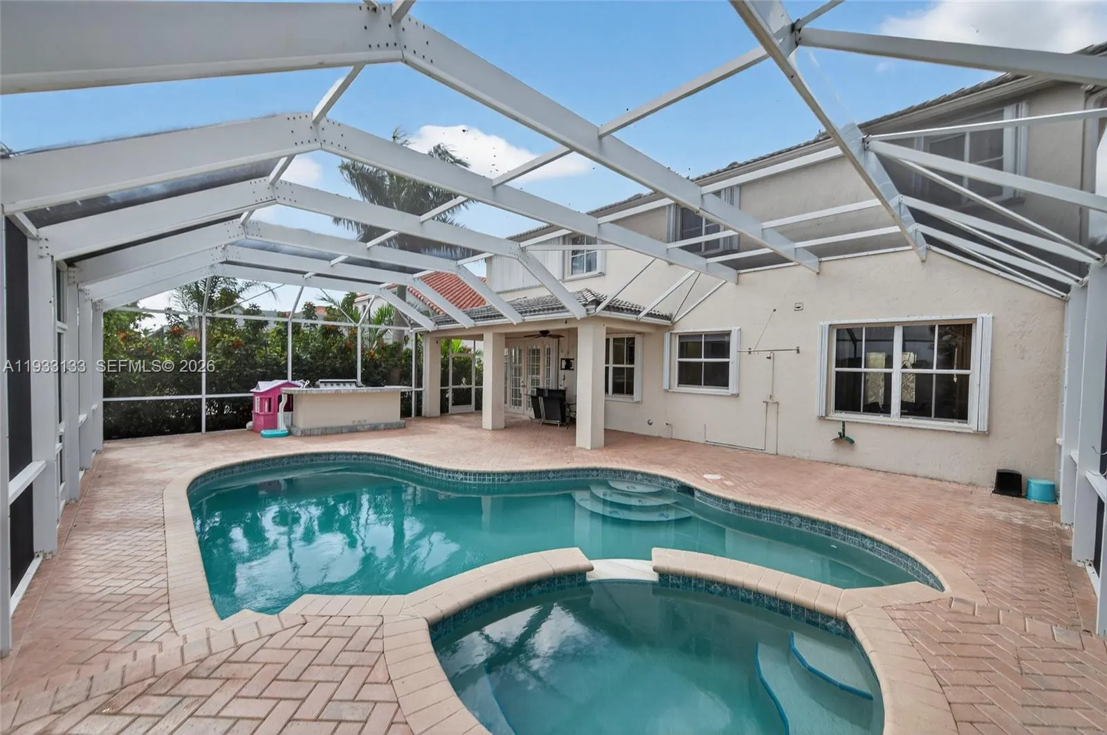 1162 Fairfield Meadows Dr, Weston, Florida 33327, Weston, Florida 33327, 5 Bedrooms Bedrooms, ,3 BathroomsBathrooms,Residential,For Sale,1162 Fairfield Meadows Dr, Weston, Florida 33327,A11933133